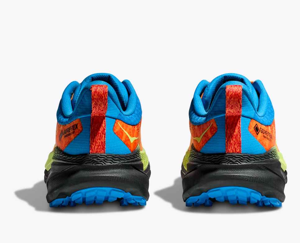 Challenger 7 GORE-TEX Black/Solar Flare