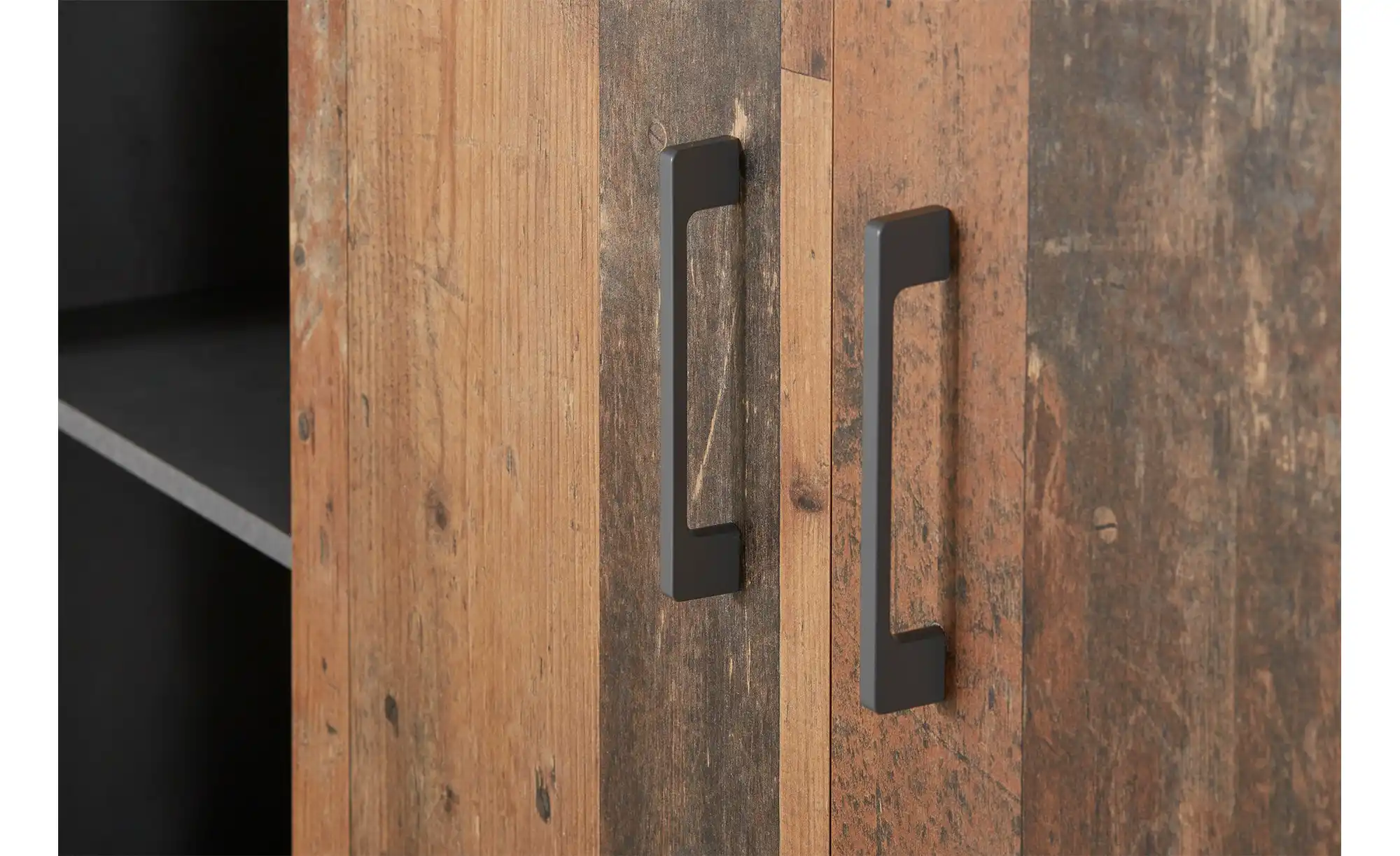 Kleiderschrank