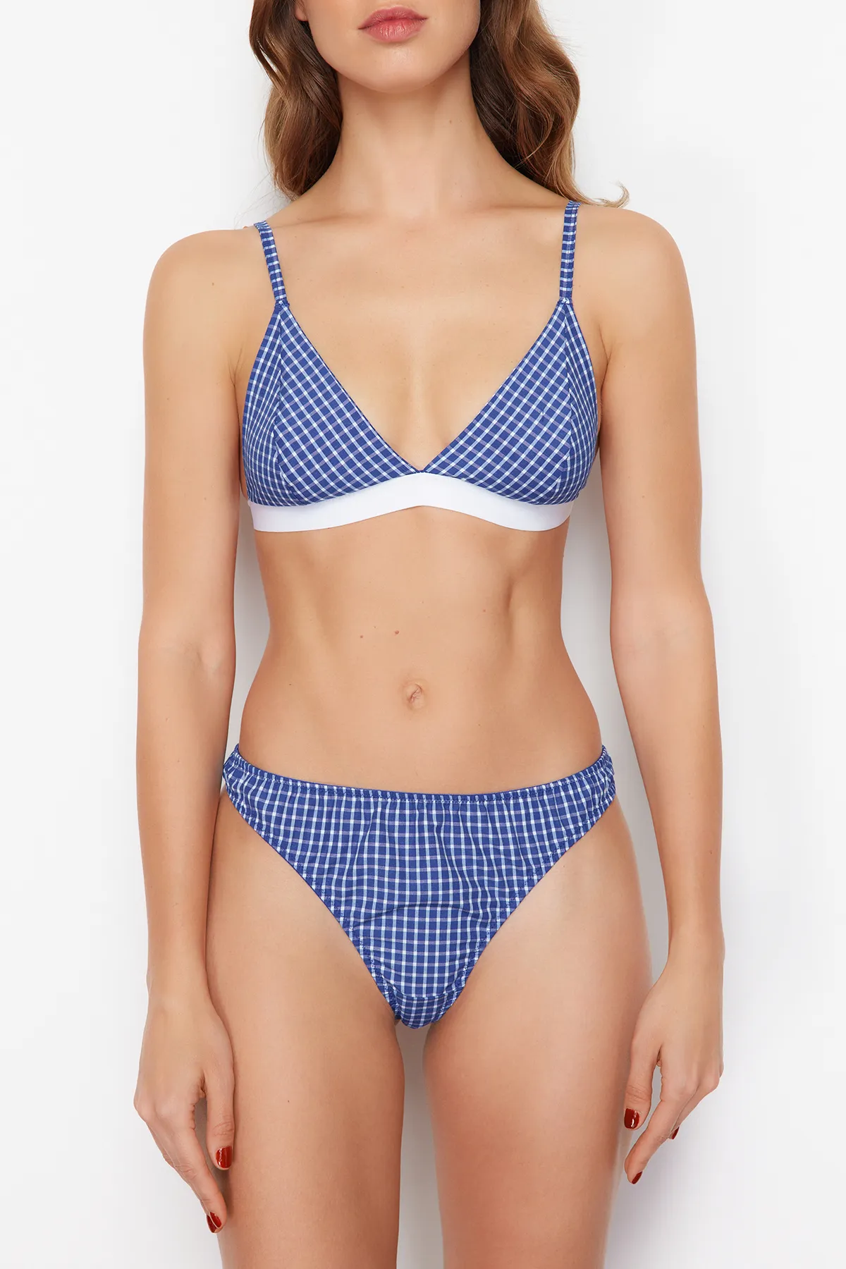 Trendyol Collection  Marineblaues Single-Jersey-Dessous-Set mit Karomuster und ohne Träger THMSS24CC00036