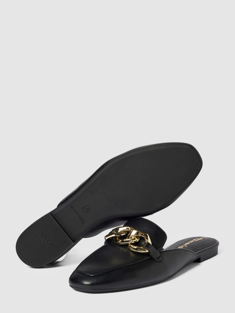 Pantoletten mit Zierkette in schwarz
