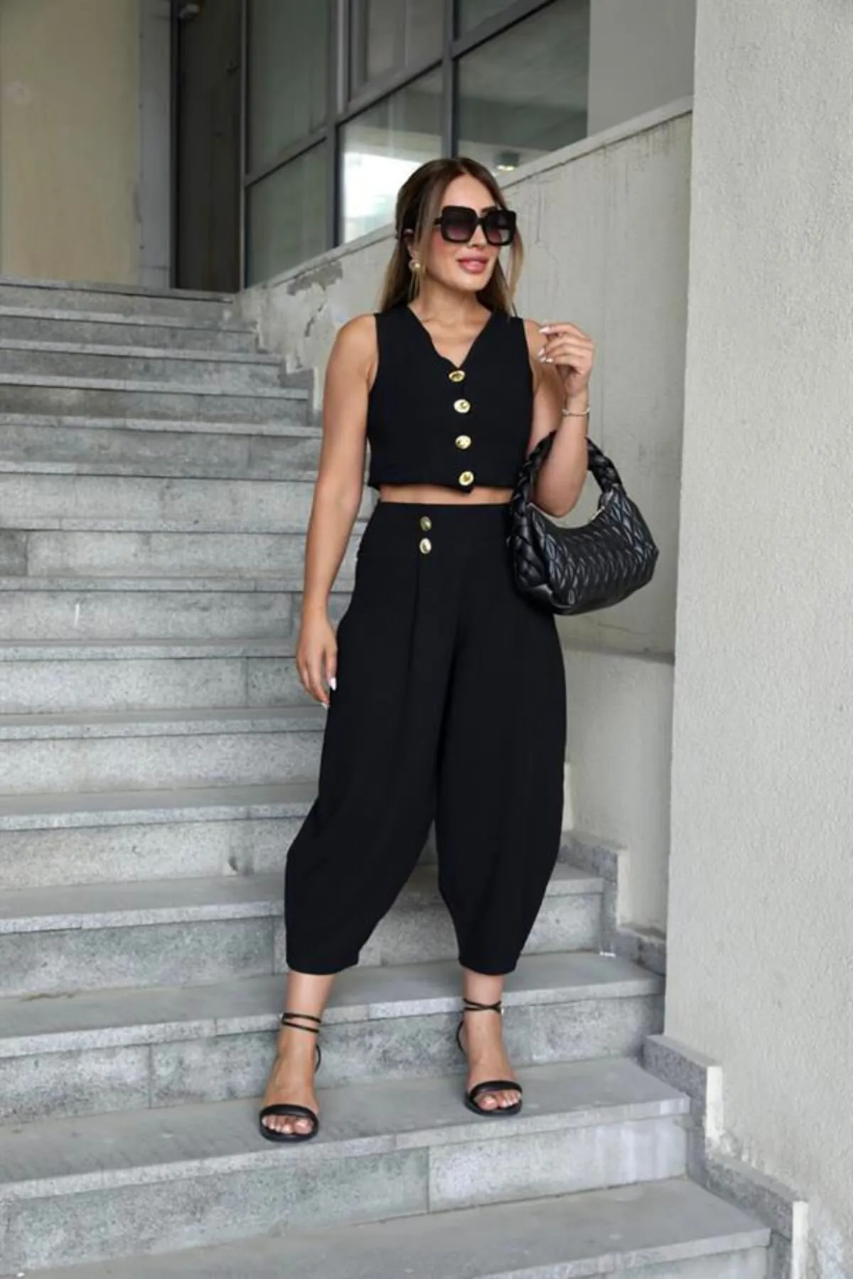 Laluvia  Schwarzes Weste-Hosen-Set