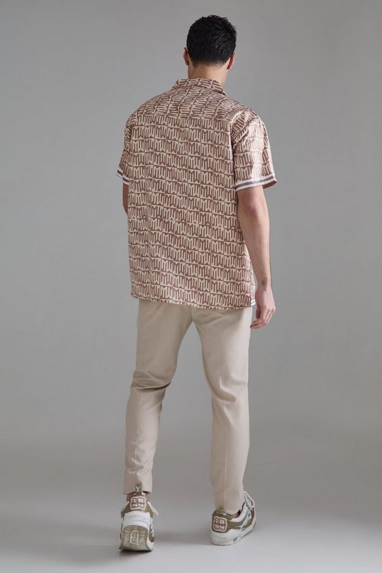 Kurzärmliges Oversize Satin-Hemd mit Monogram