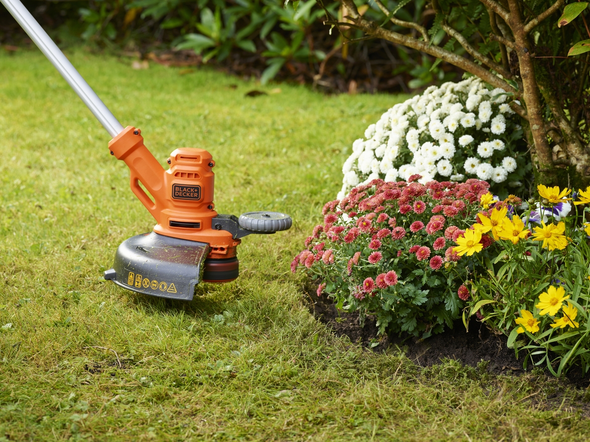 Black & Decker BESTA530CM-QS Gräsklippare 550 Watt