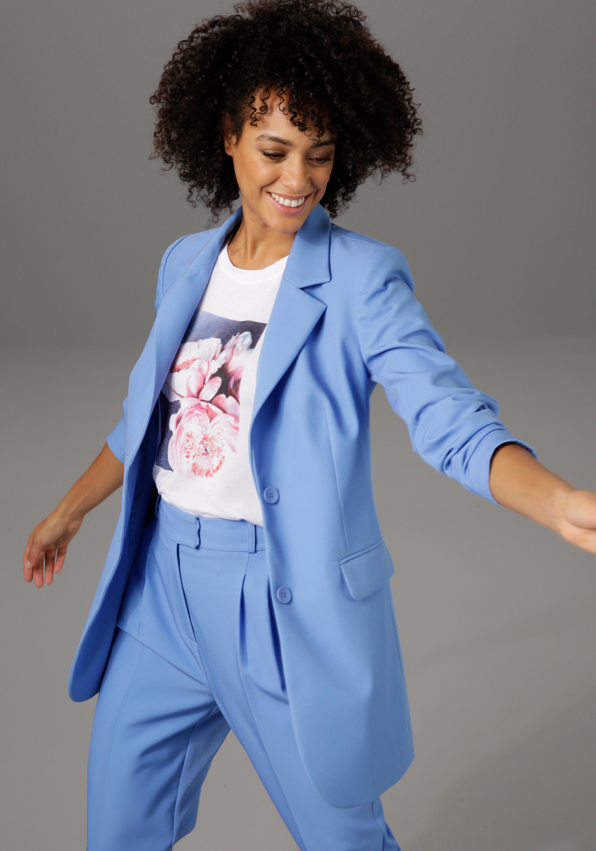 Aniston CASUAL Longblazer in angesagter Farbpalette