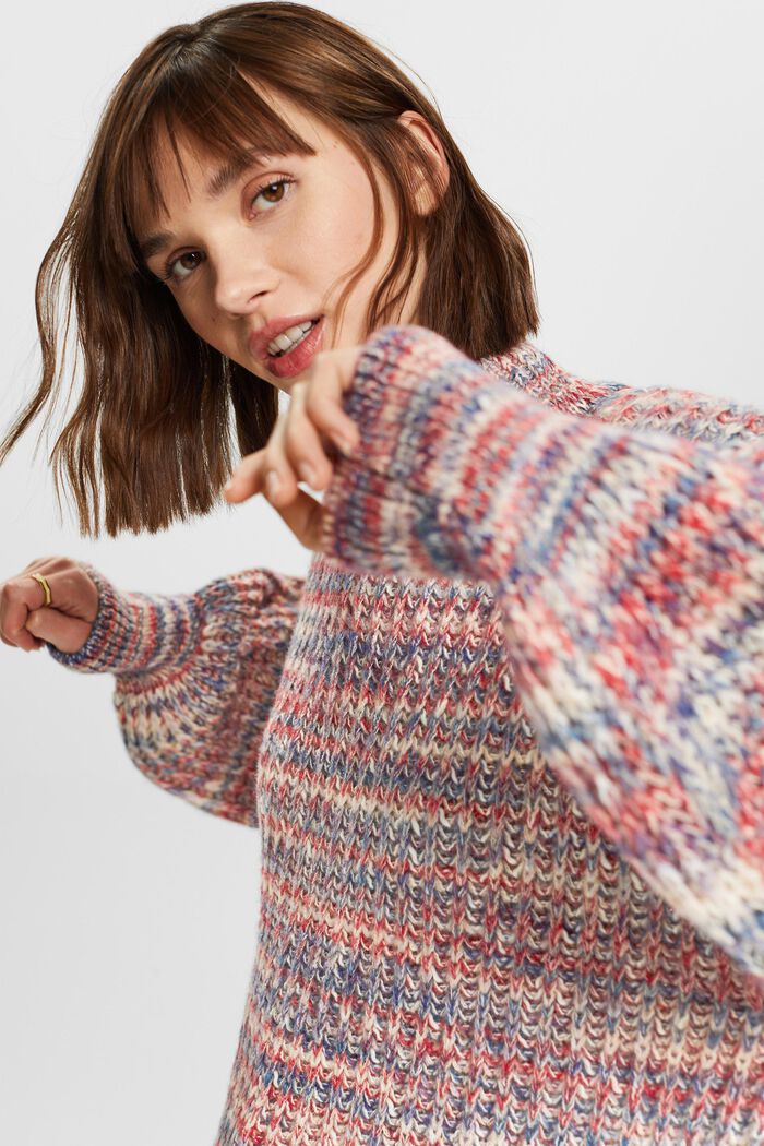 Mehrfarbiger Pullover mit Stehkragen
