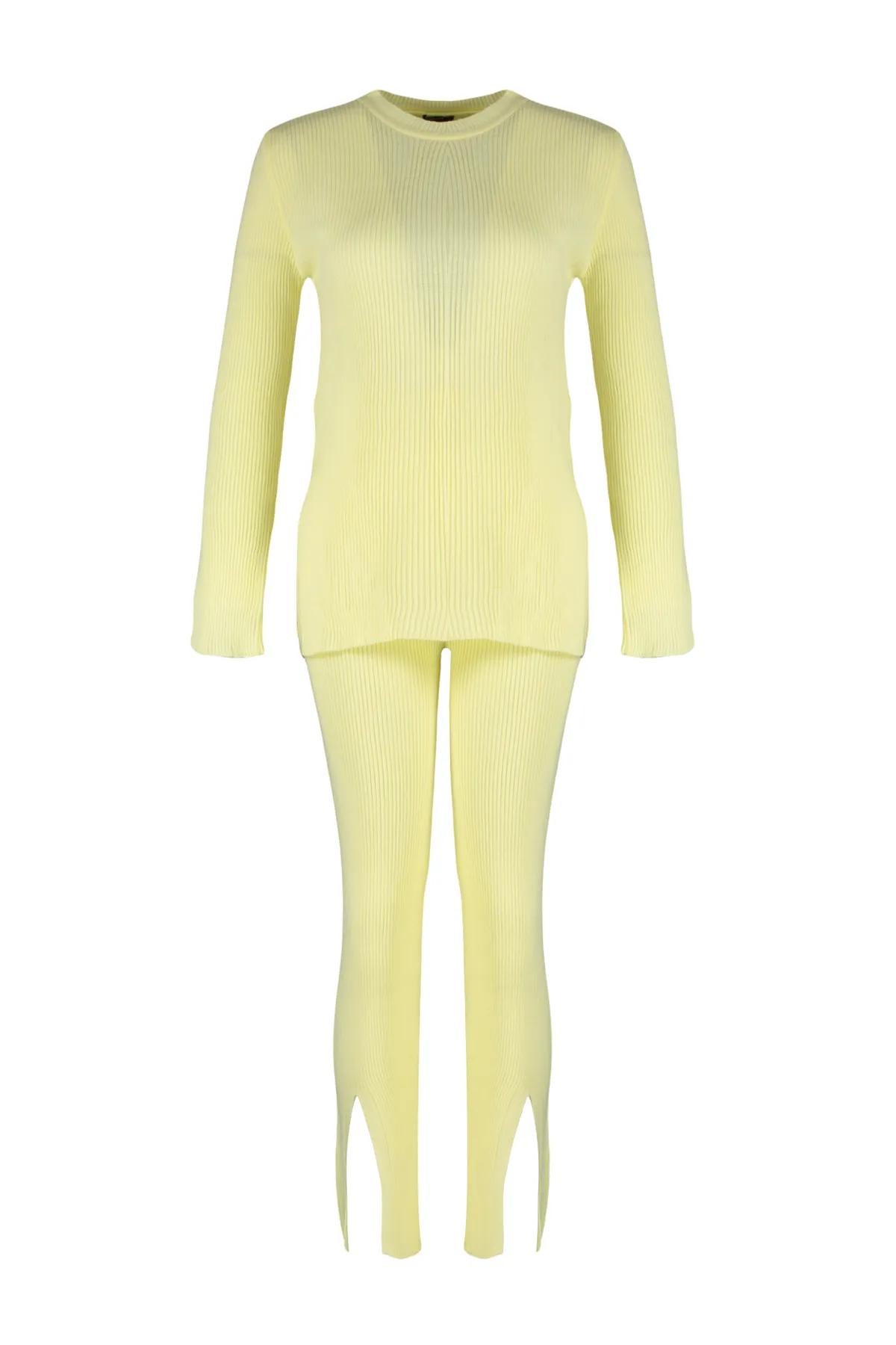 Trendyol Collection  Set aus Oberteil und Unterteil aus geschlitztem Strick in Gelb TWOAW24AU00101
