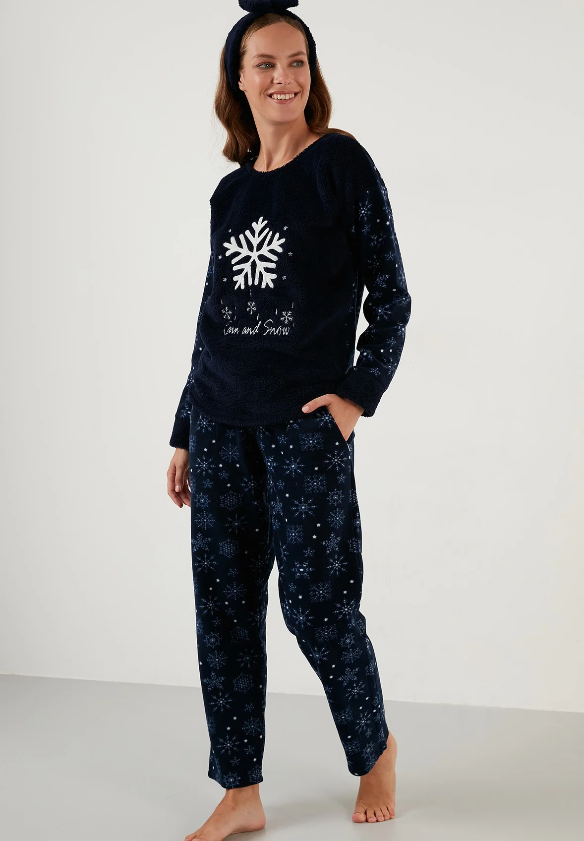LELA REGULAR FIT - Pijama