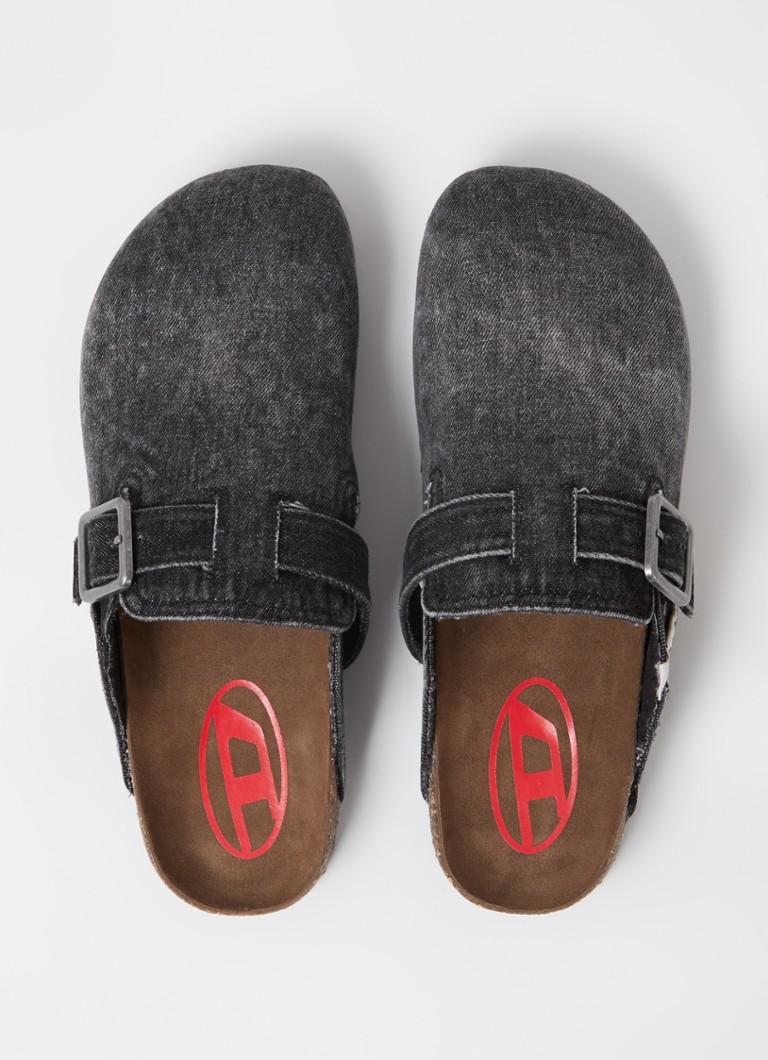 Sapato slip-on Diesel D-Woodstock com detalhe de fivela