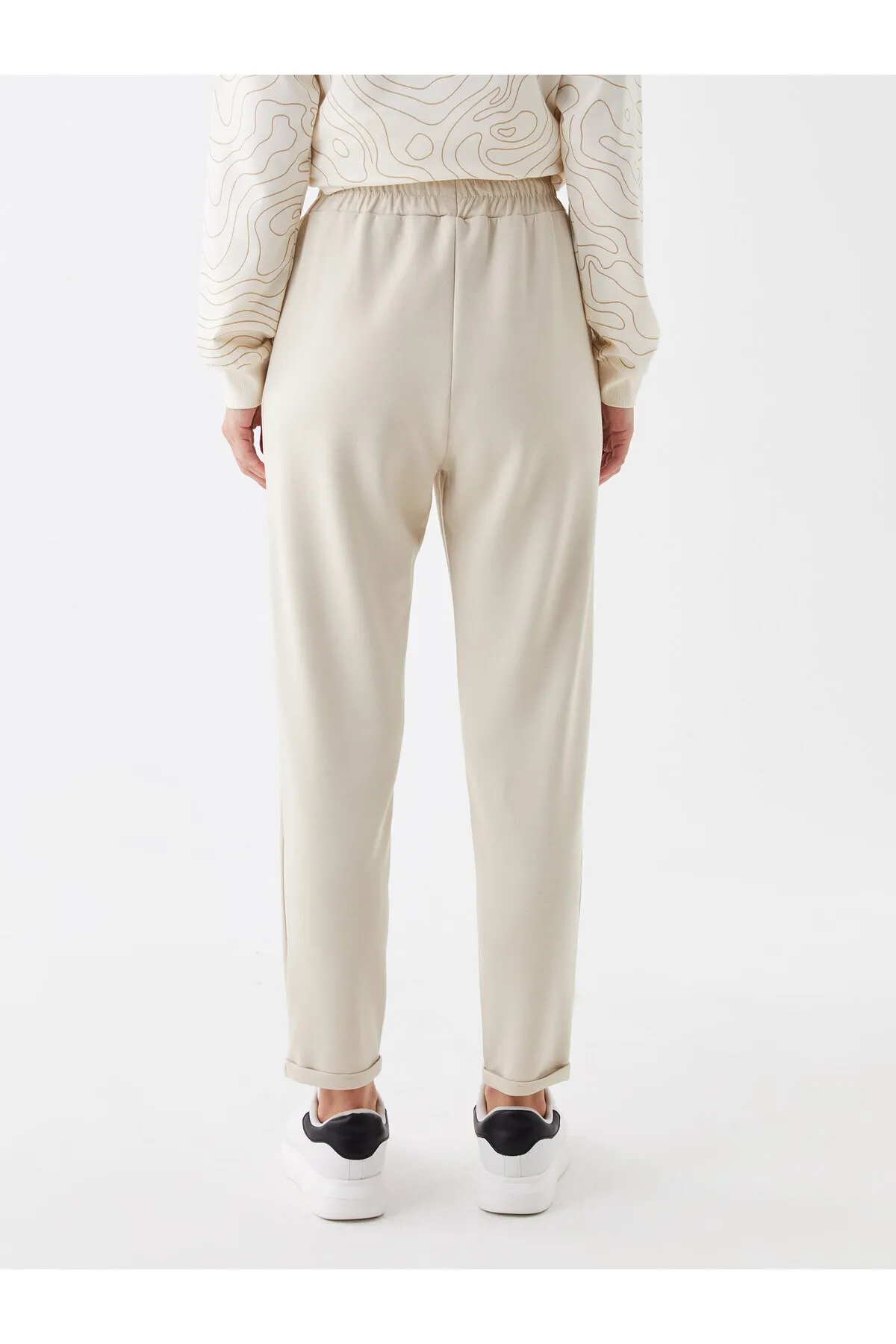 LC Waikiki  Einfarbige Jogginghose für Damen mit elastischem Bund
