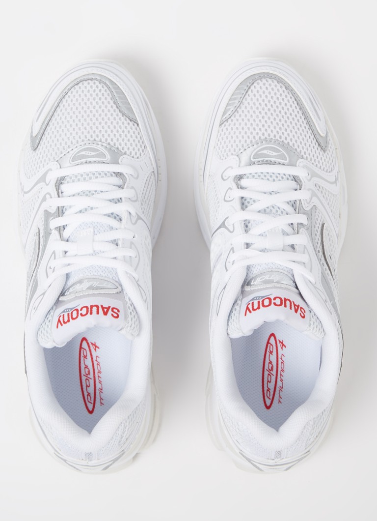 Saucony Progrid Triumph 4 -lenkkarit verkkomaisilla yksityiskohdilla