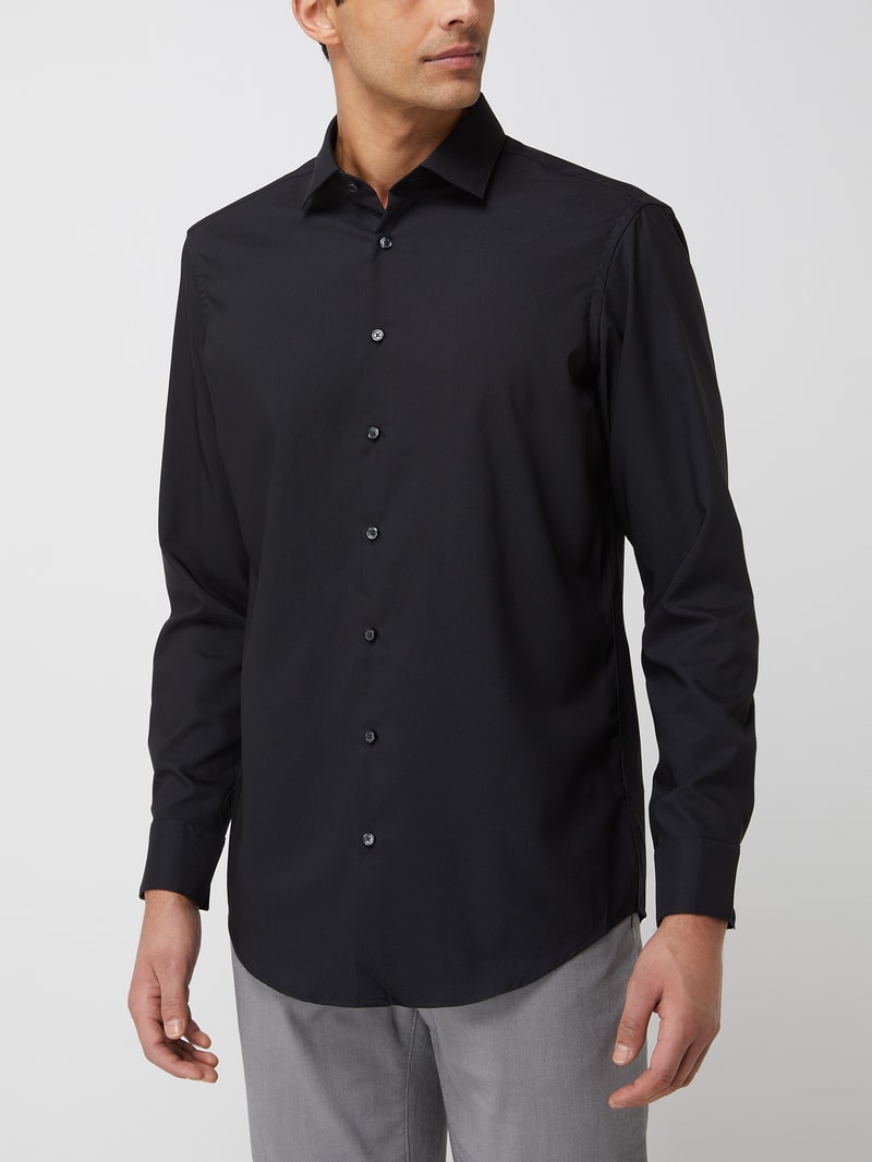 Regular Fit Business-Hemd mit Stretch-Anteil in schwarz