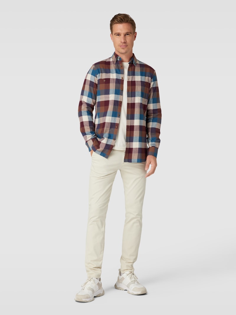 Flanellhemd mit Button-Down-Kragen in bordeaux rot