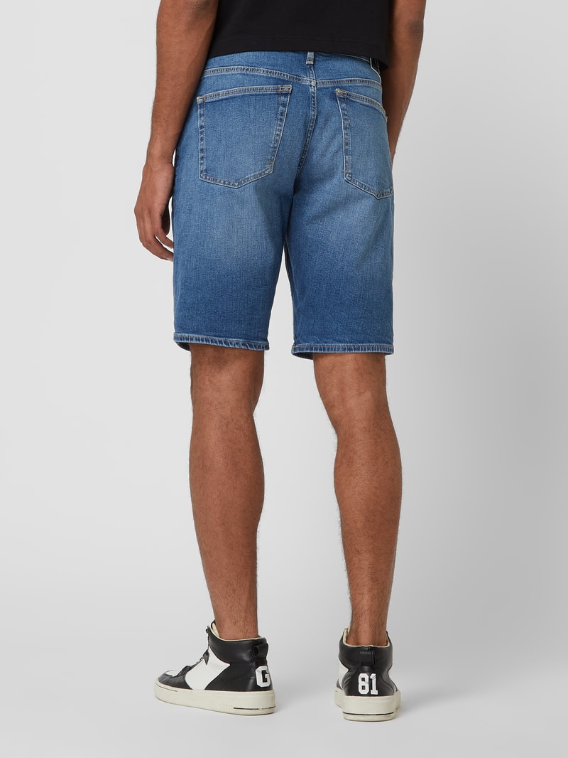Regular Fit Jeansshorts mit Stretch-Anteil  in jeans