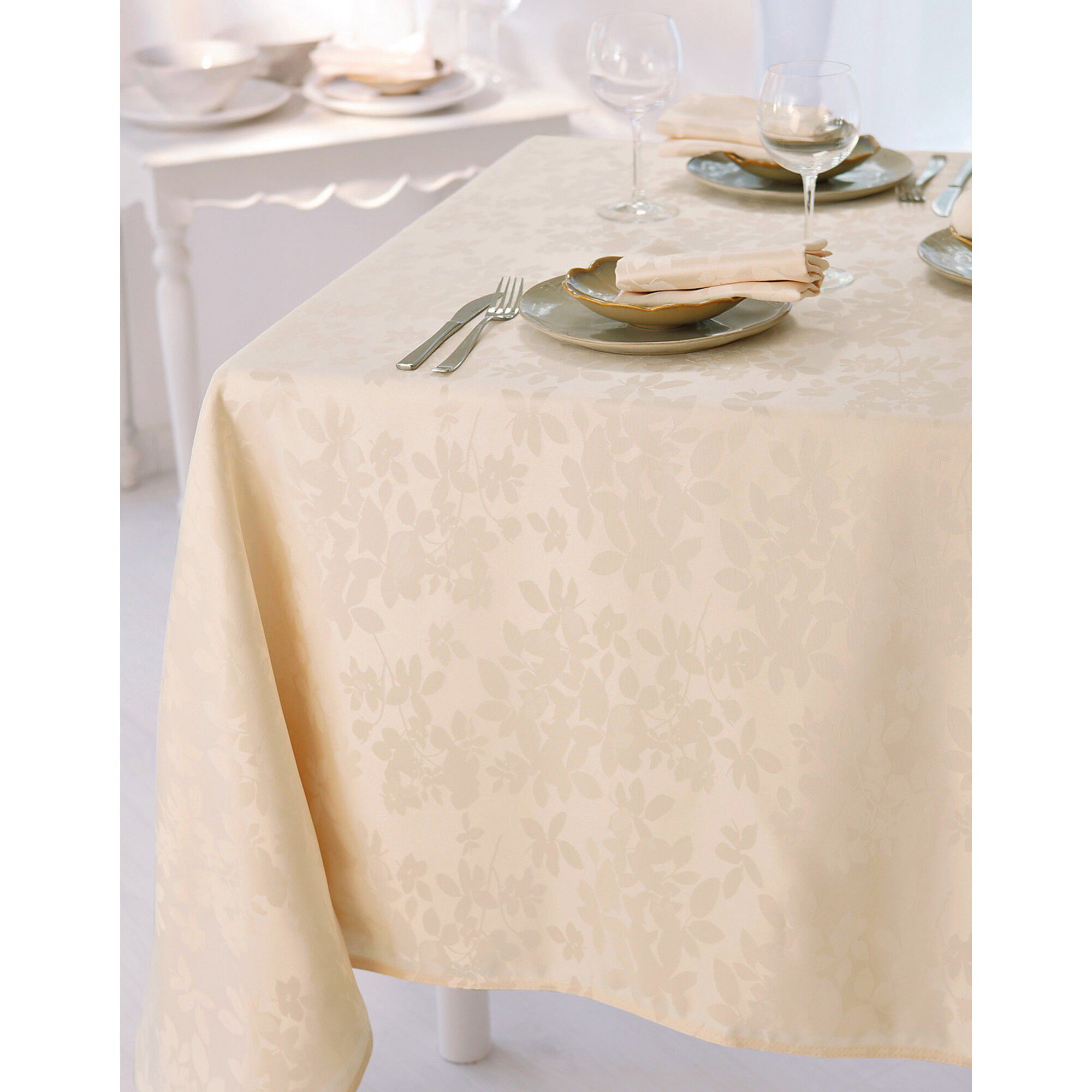 Nappe damassée feuillages Colombine