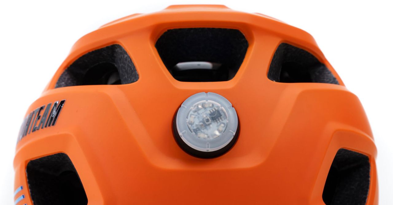 Cube LINOK MIPS X Actionteam - Kinder MTB Helm kaufen | Bike-Discount
