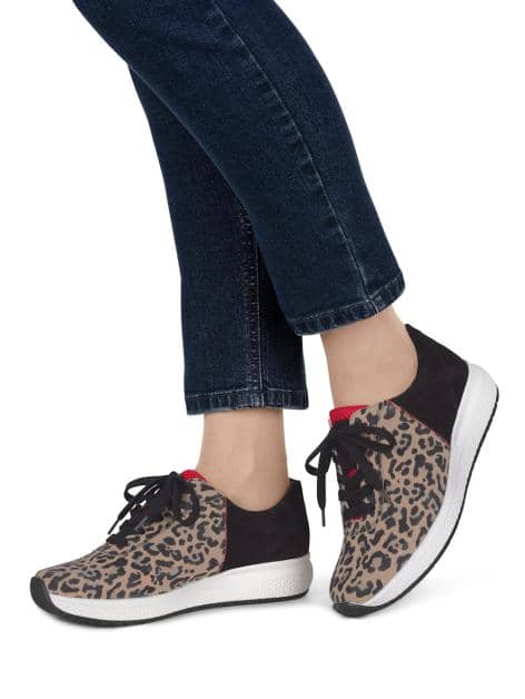 Sportschuh