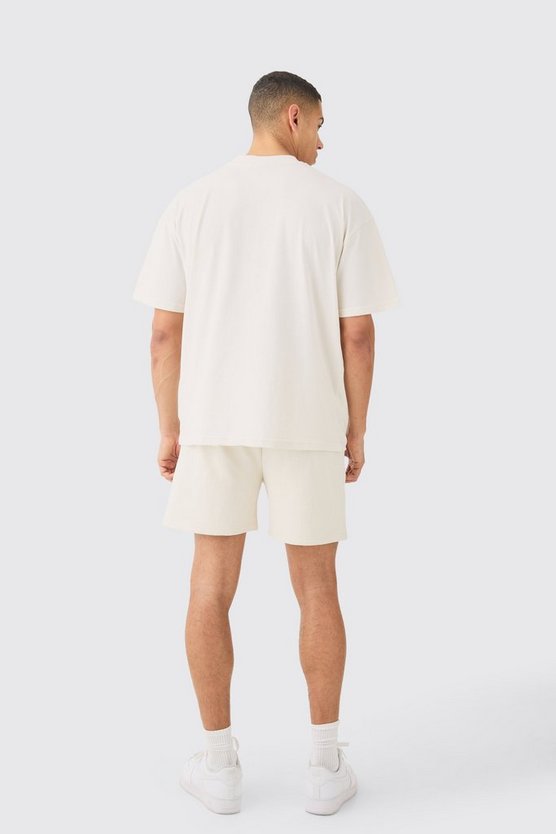 Oversize T-Shirt & Shorts