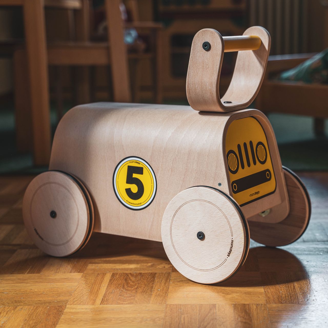 Aspira Home Aspira Rutschauto aus Holz 05