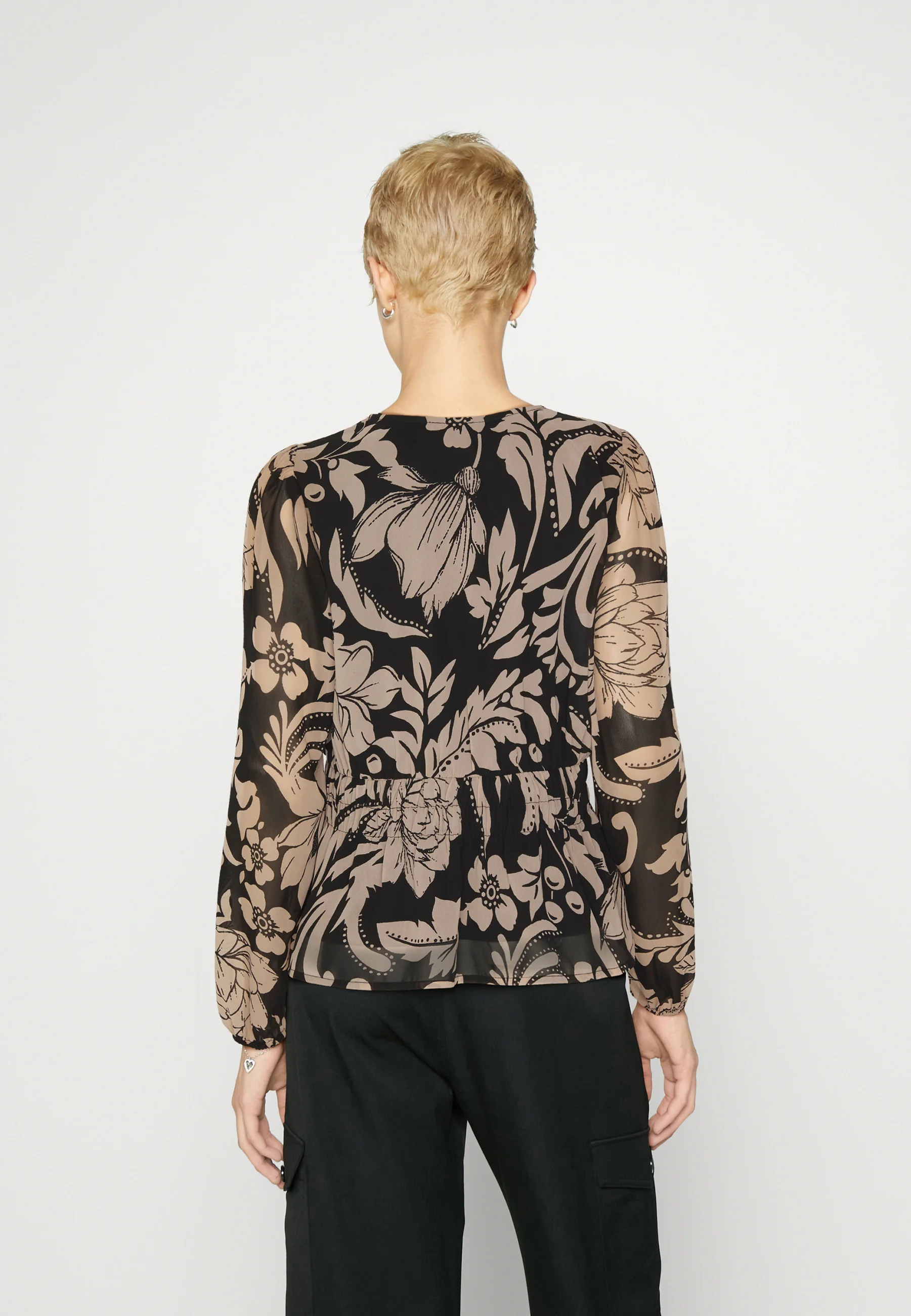 Vero Moda VMHOLLY CUELLO EN V - Blusa
