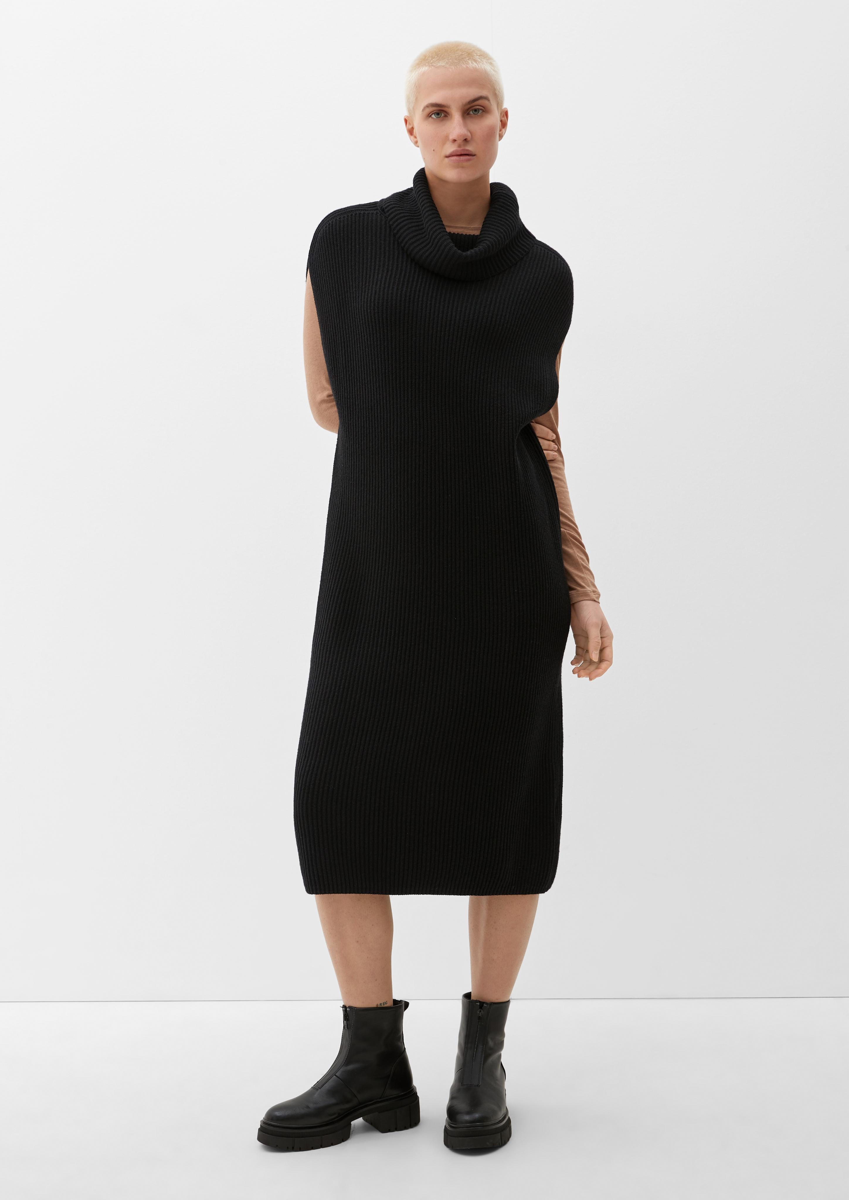 Ärmelloses Strickkleid  2120895-9999