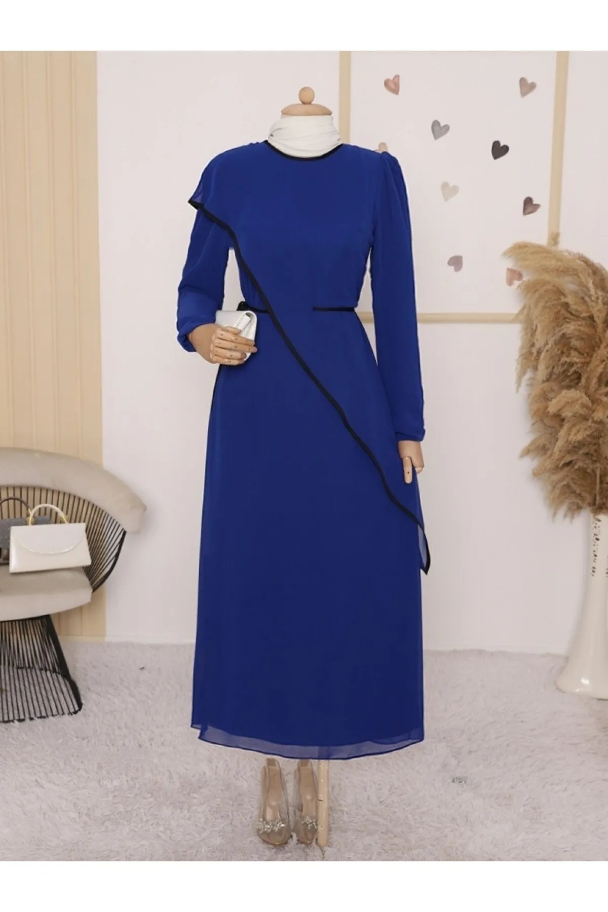 Modamorfo  Abendkleid aus Tüll mit geschnürter Taille und Paspelierung