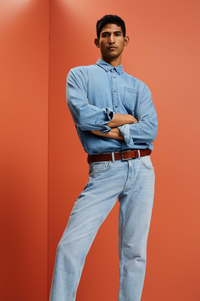 Jeans in bequemer, schmaler Passform