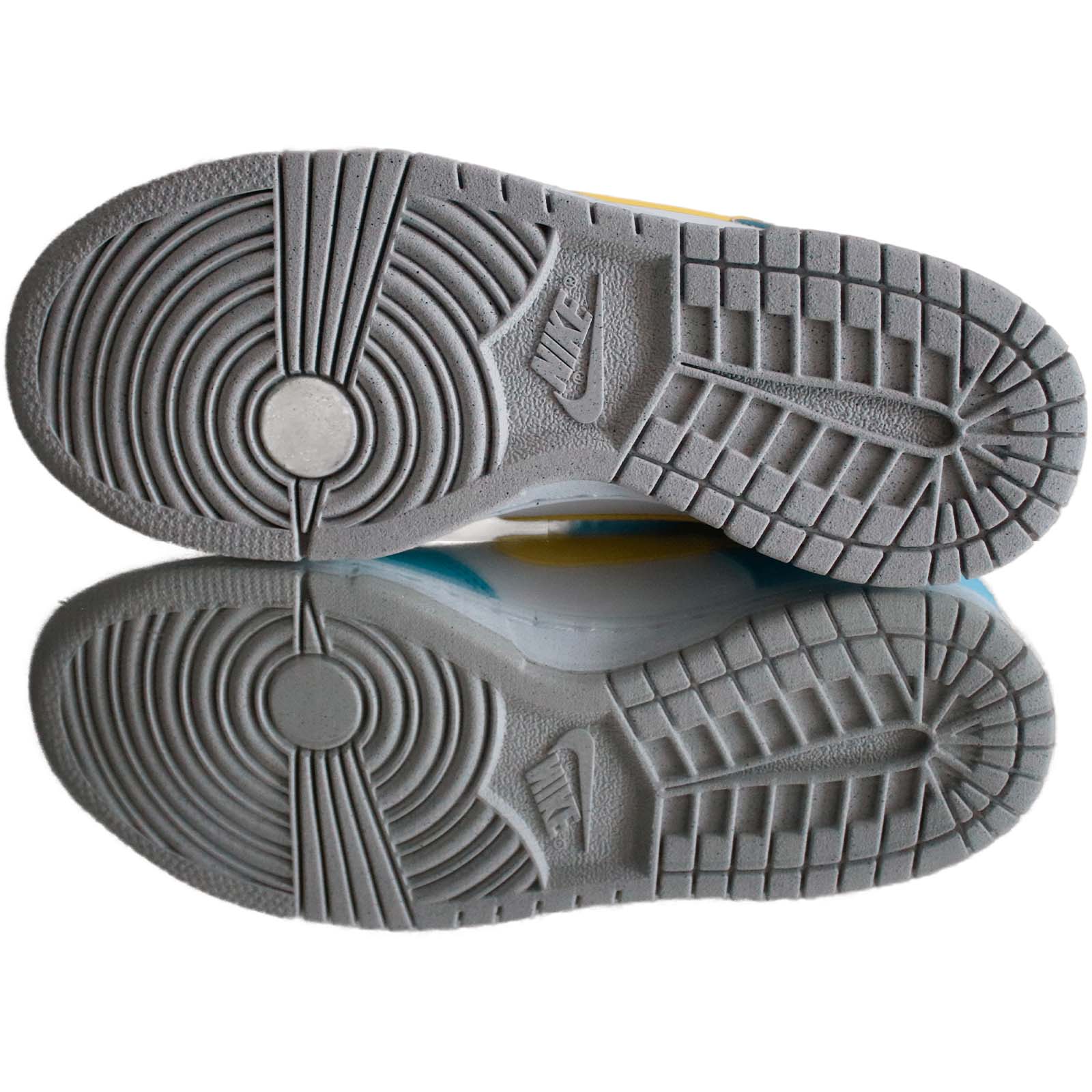 Nike Dunk Low Next Nature Homer Simpson