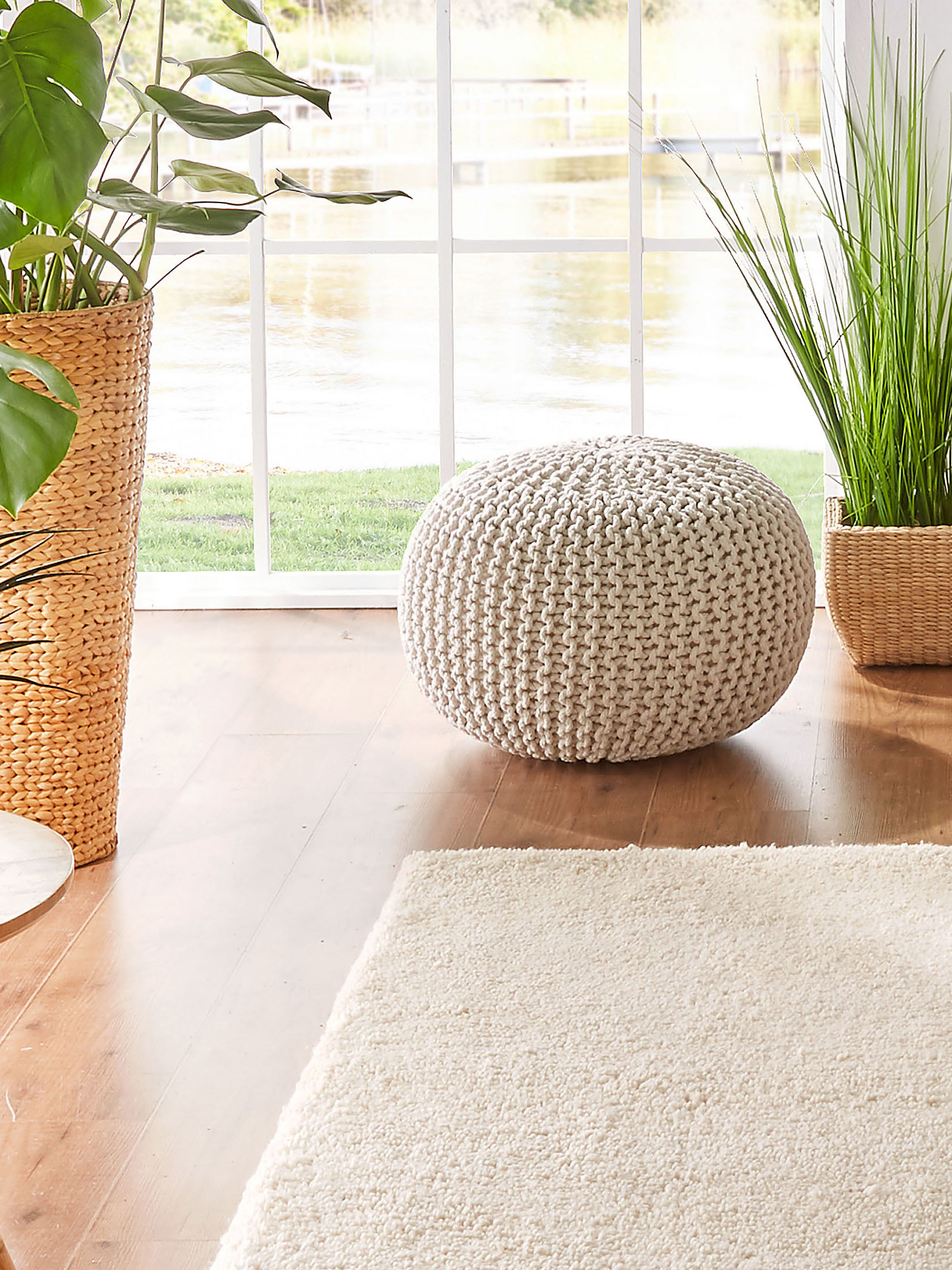 Kiruna Strick-Pouf, Creme