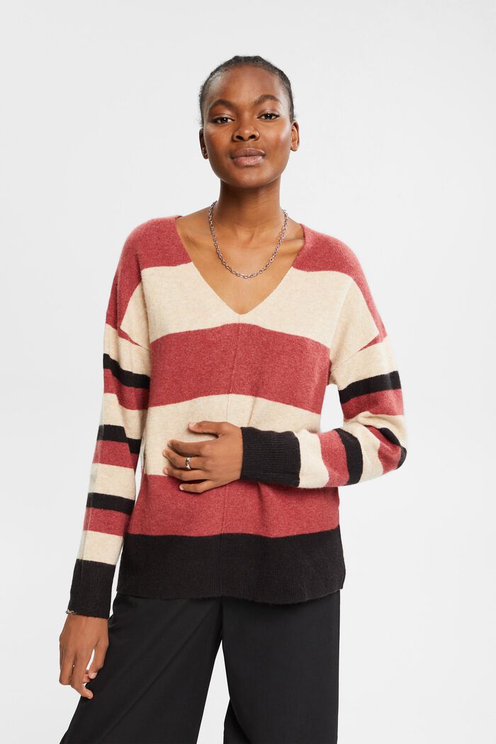 Mit Wolle: flauschiger Pullover
