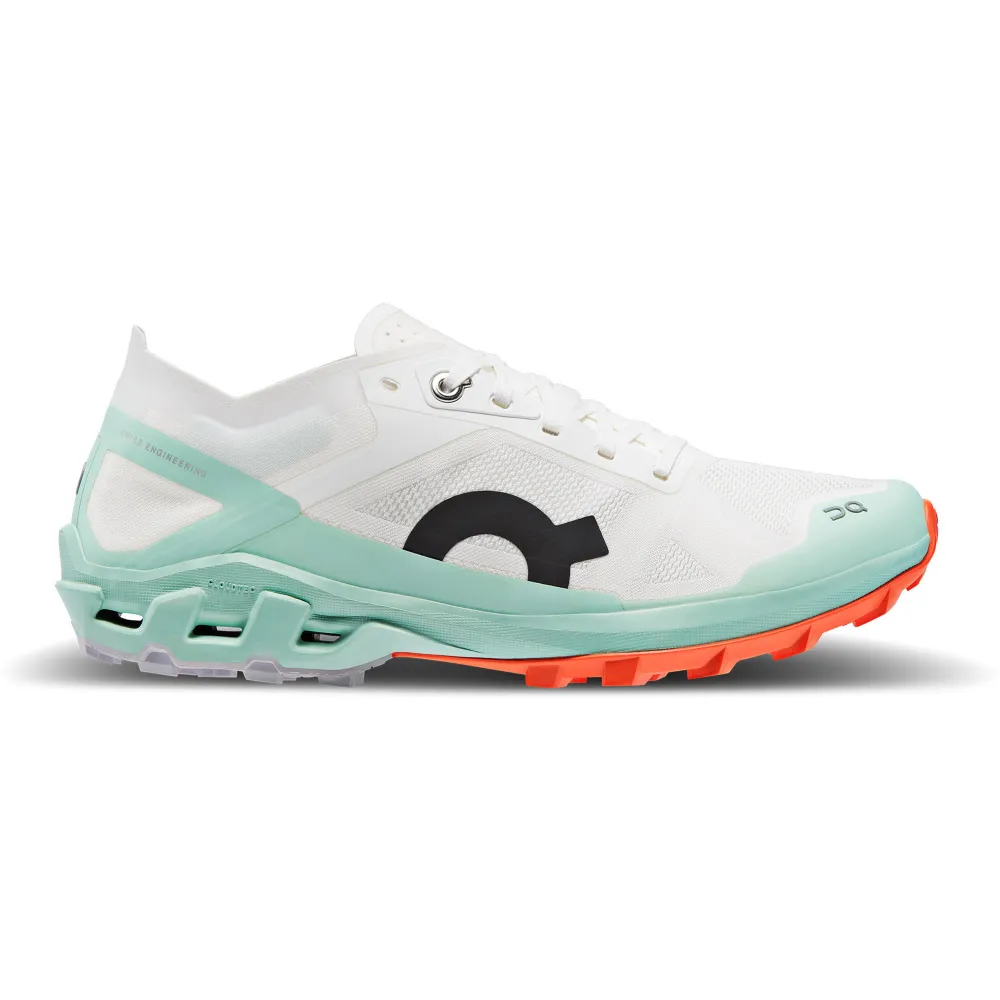 ON Cloudventure Peak 3 Undyed 3WD1080 / weiss