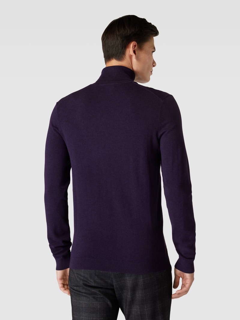 Strickpullover mit Rollkragen in aubergine meliert