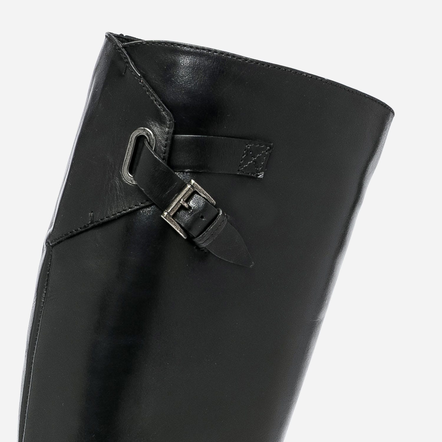Botte noire en cuir pour mollet fin