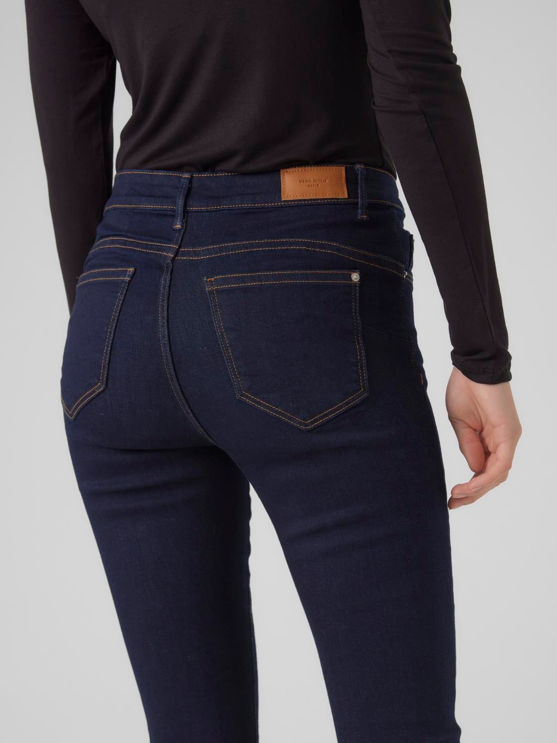 VMALIA Mid Rise Slim Fit Jeans