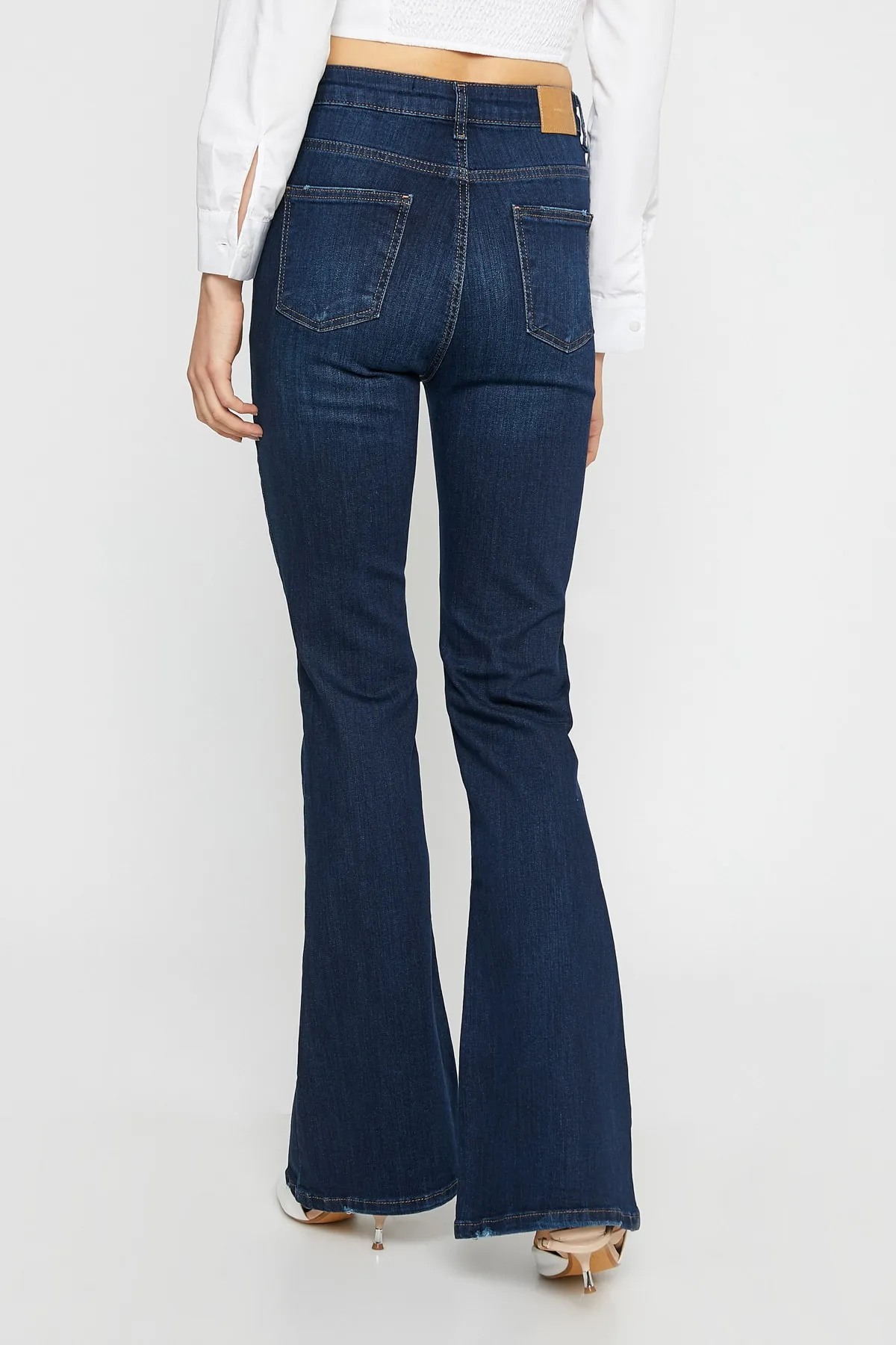 Koton  Dunkle Indigo-Jeans für Damen 3SAL40072MD