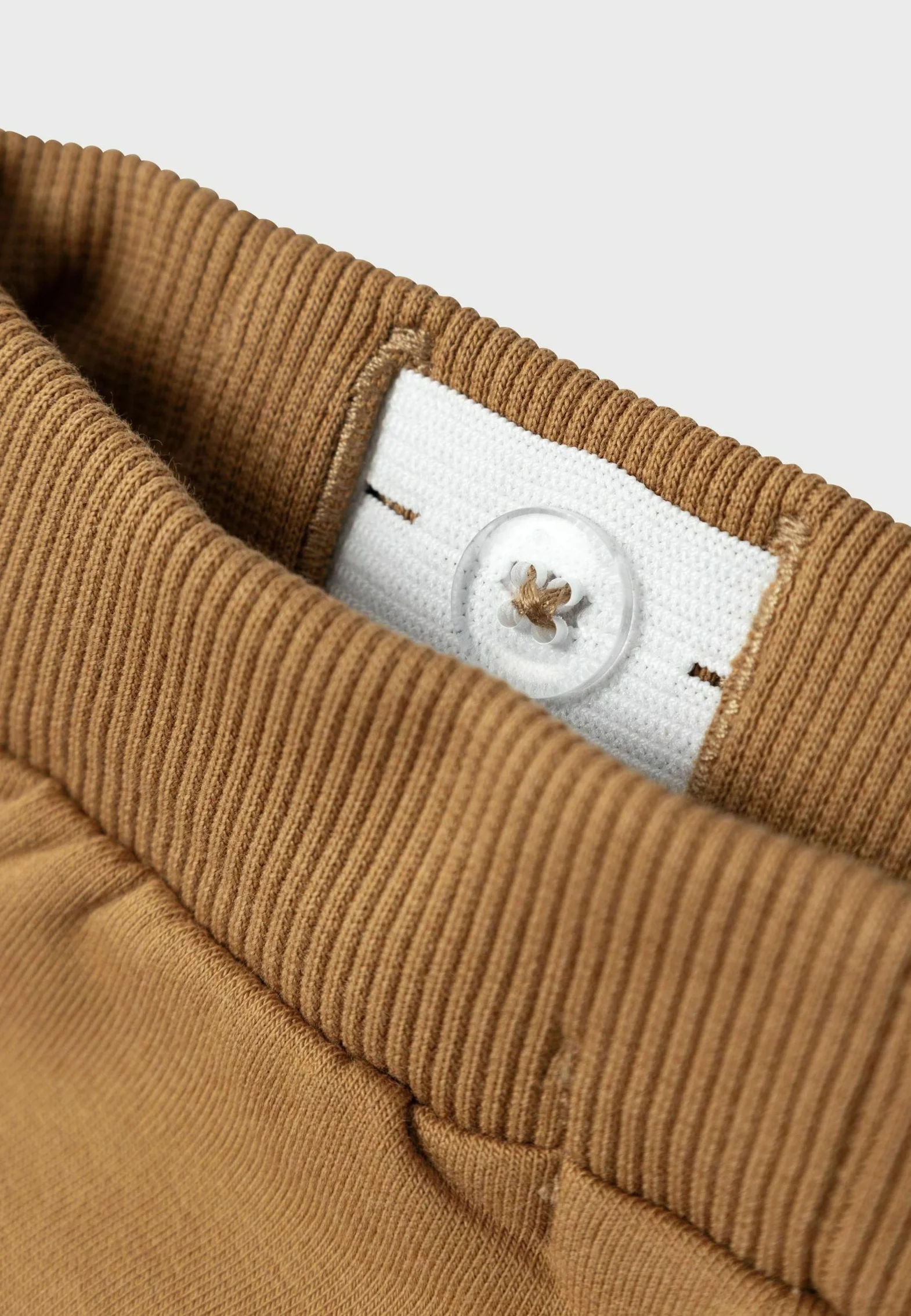 Llámalo NBMSANUS- Pantalones