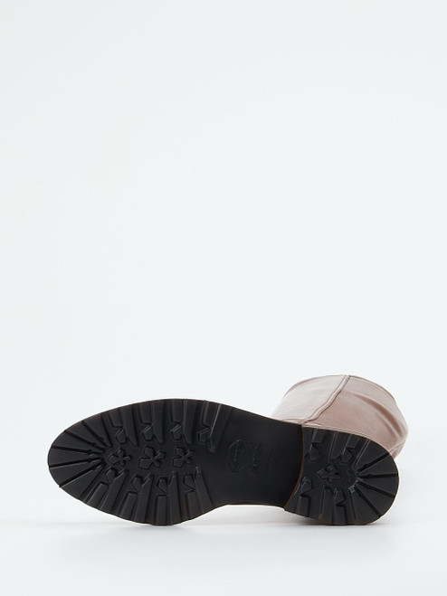 Stiefel-17632890018 Konstantin Starke