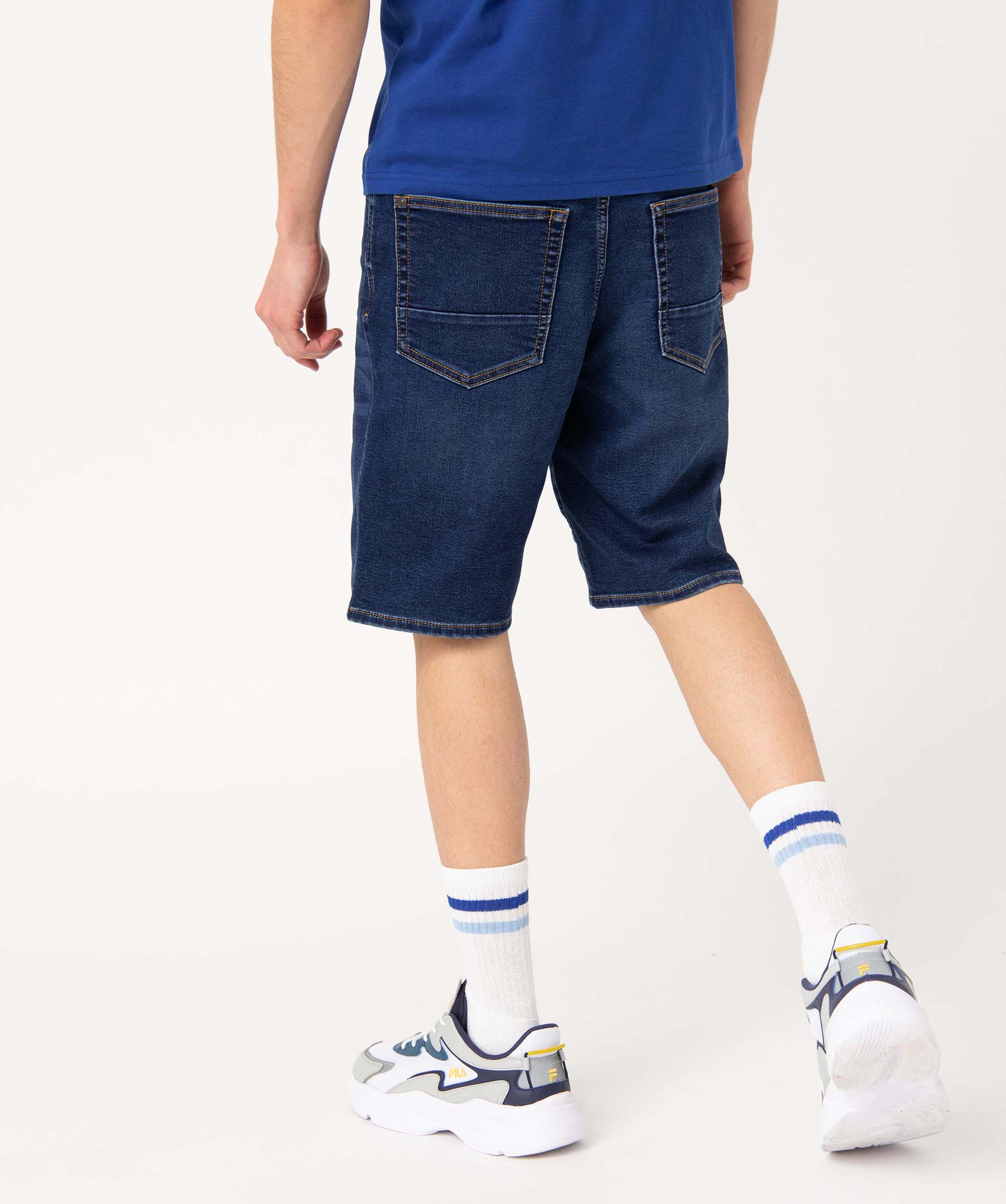 Bermuda en jean homme extensible coupe droite brut | GEMO
