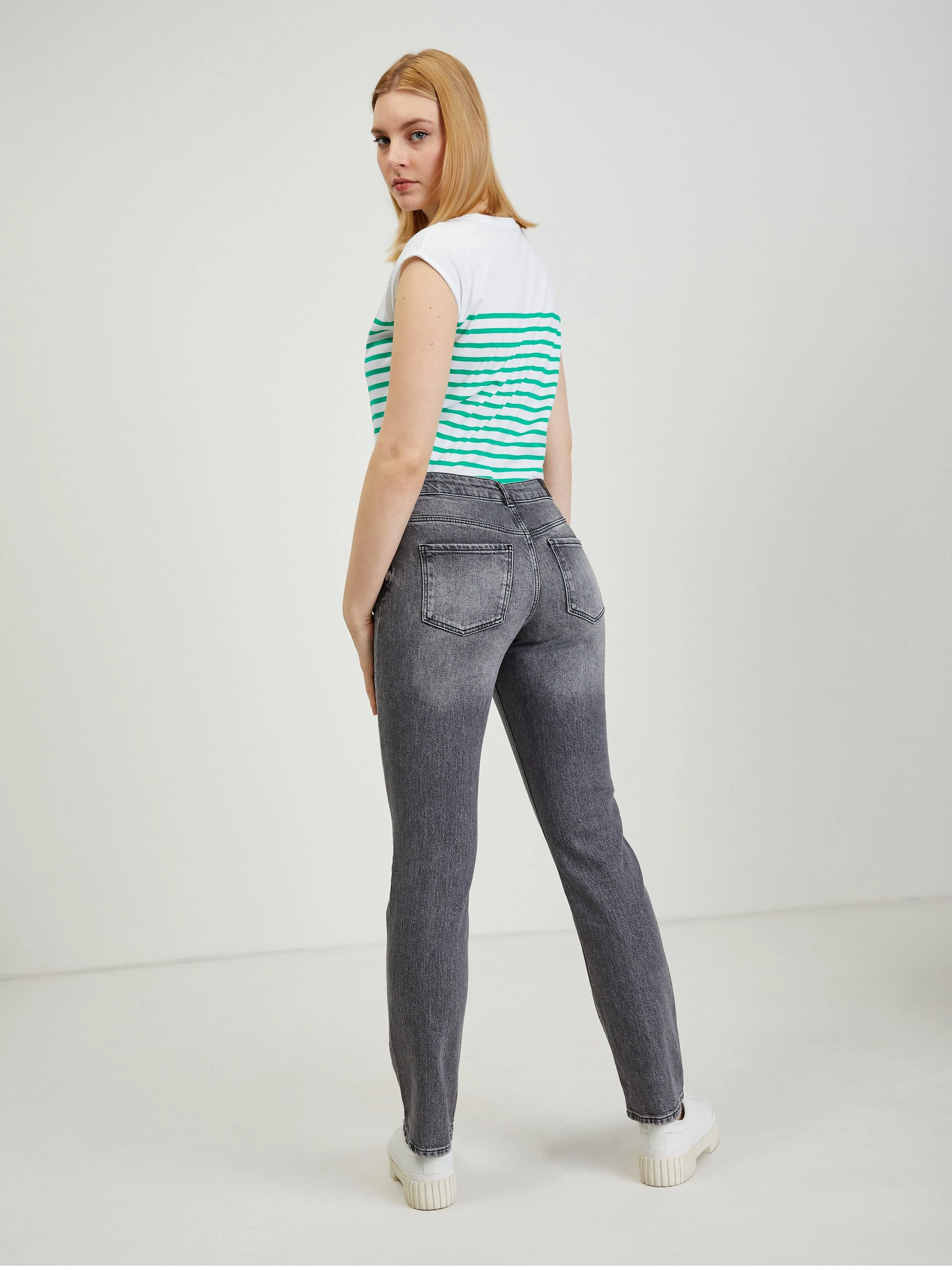 Graue Damenjeans straight fit ORSAY