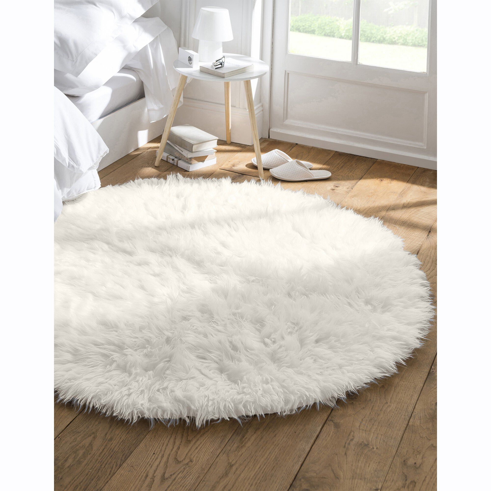 Tapis rond poils longs