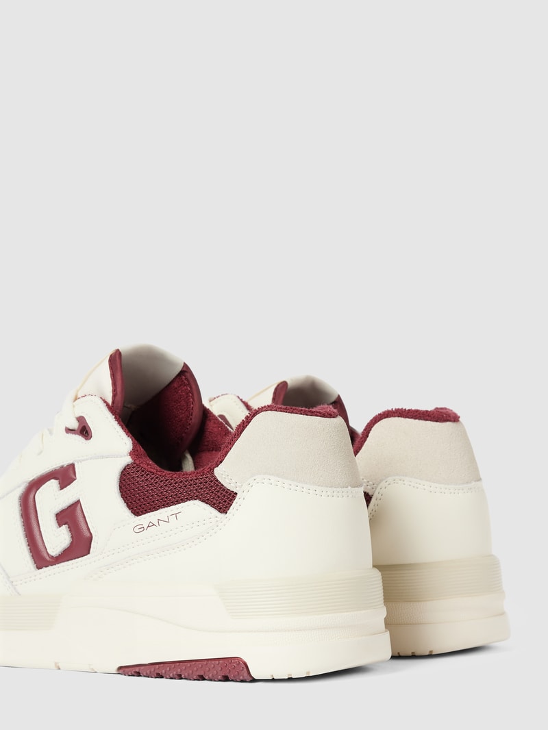 Sneaker mit Label-Details Modell 'Brookpal' in offwhite