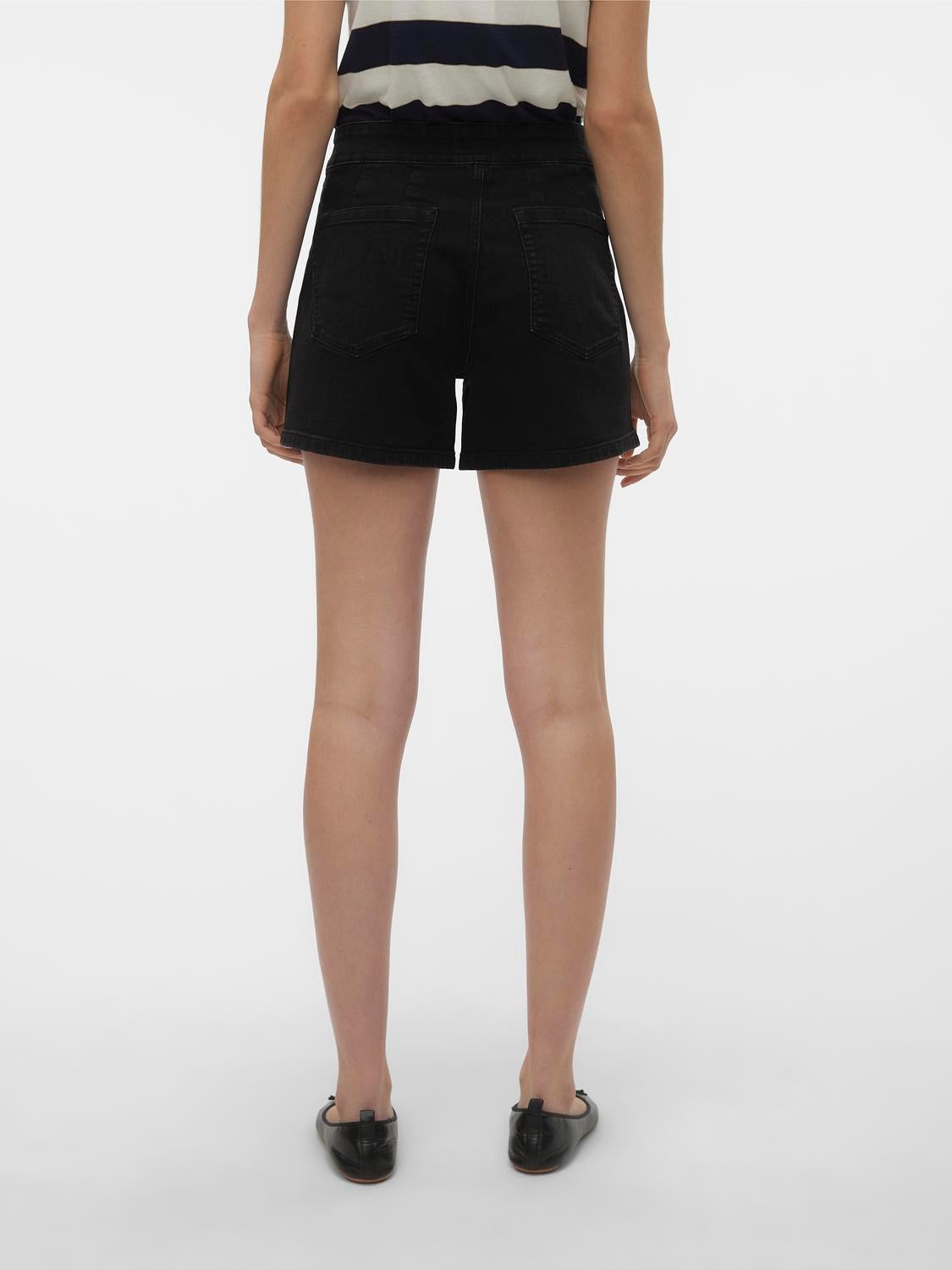 VMKAYLA Shorts
