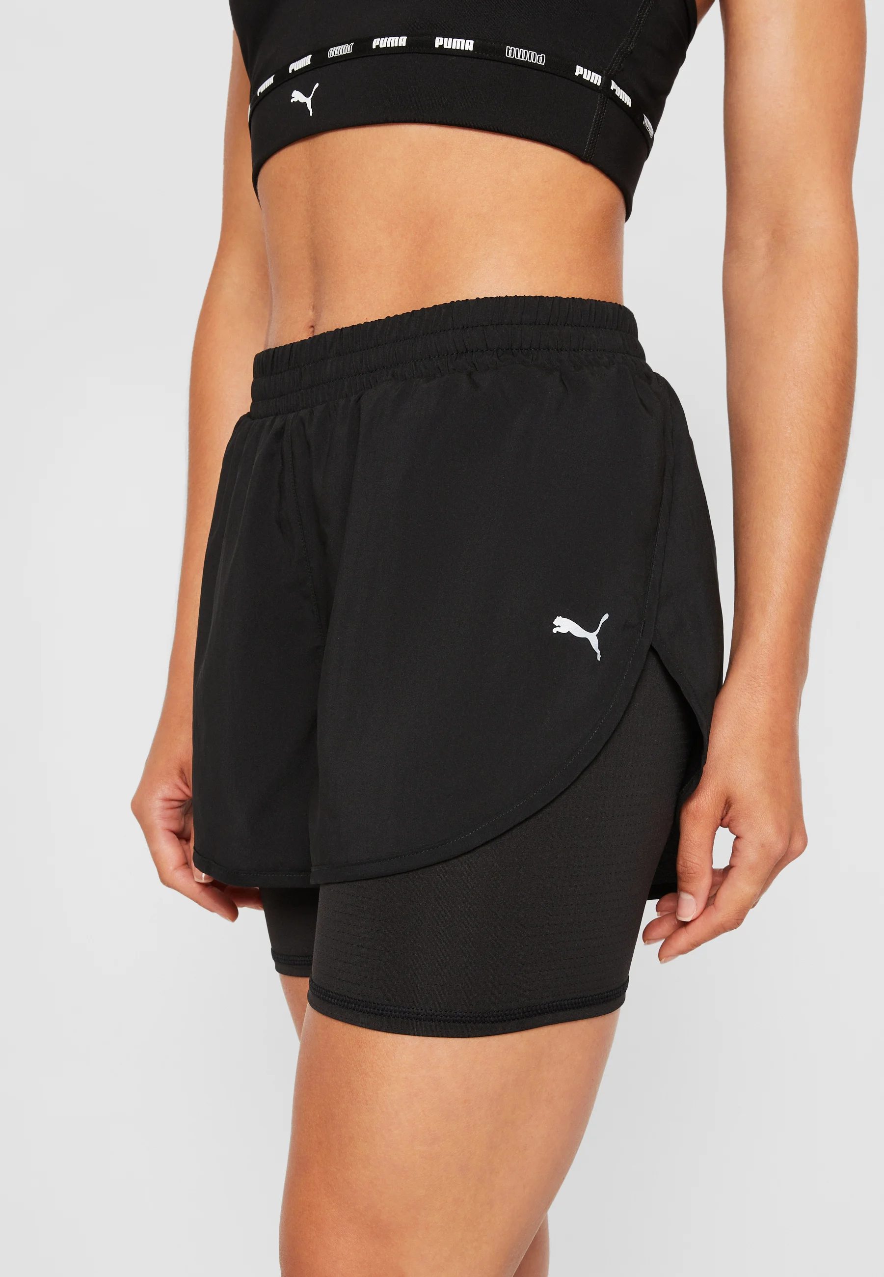 Puma RUN FAVORITE SHORT - Pantalones cortos deportivos