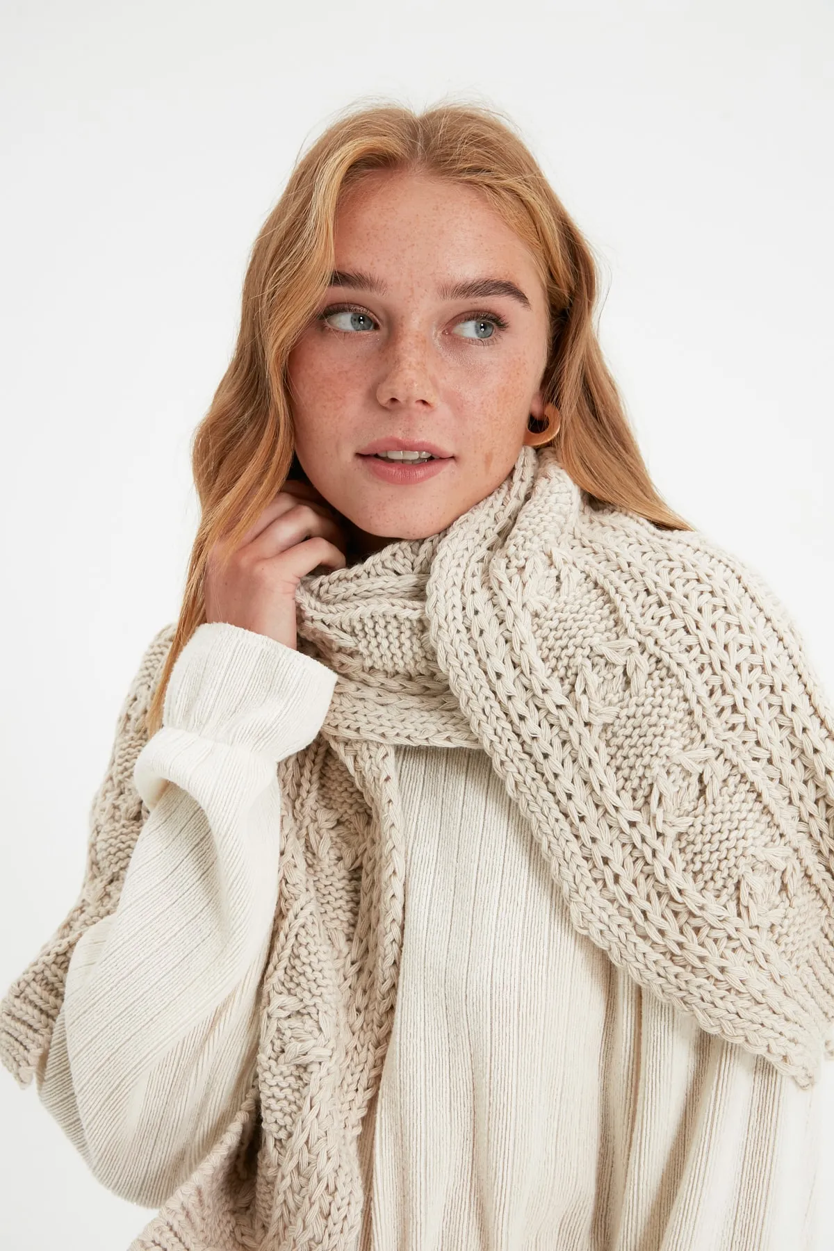 Trendyol Collection  Schal - Beige - Strukturiert