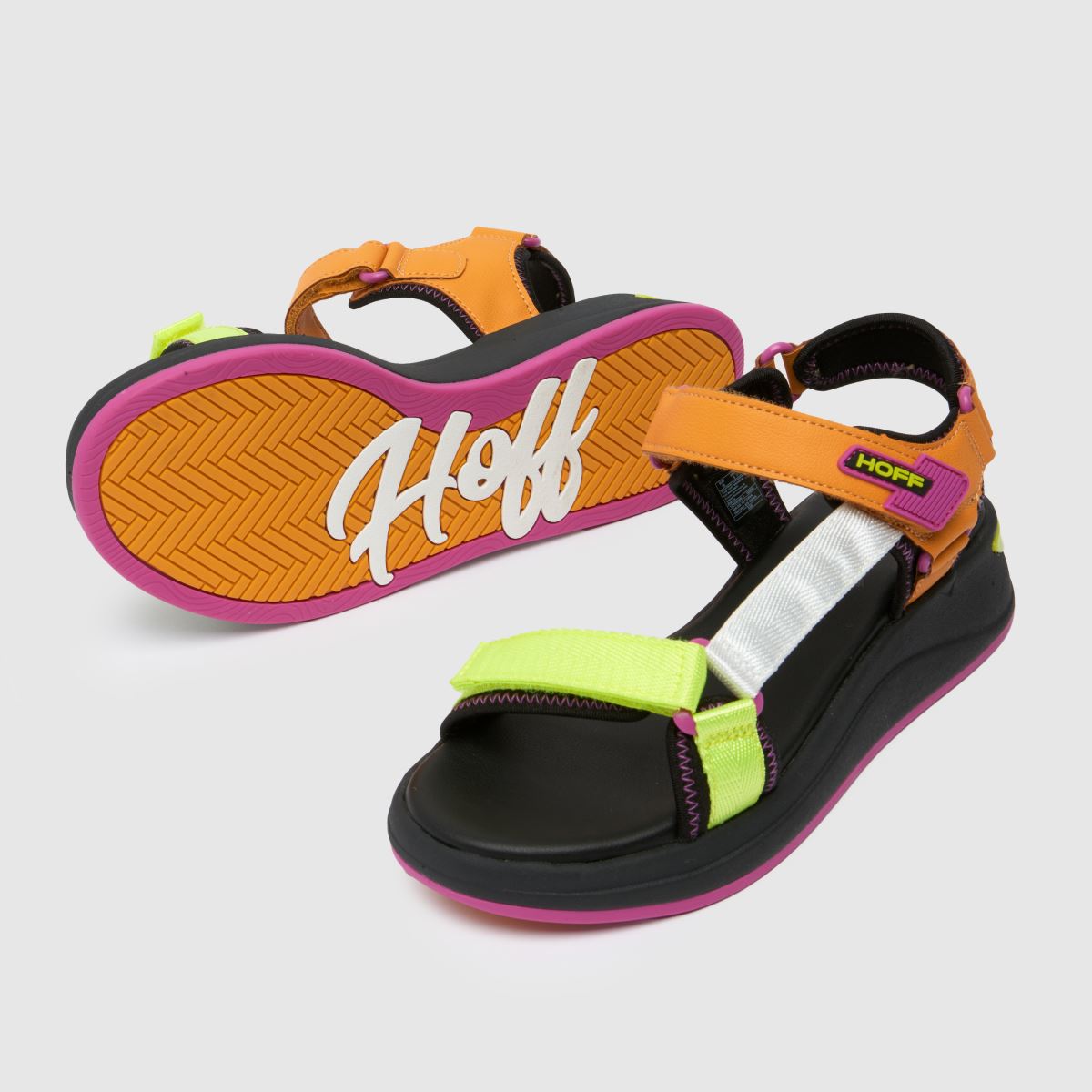 HOFF – Svarta, flerfärgade sandaler med mönster från Island