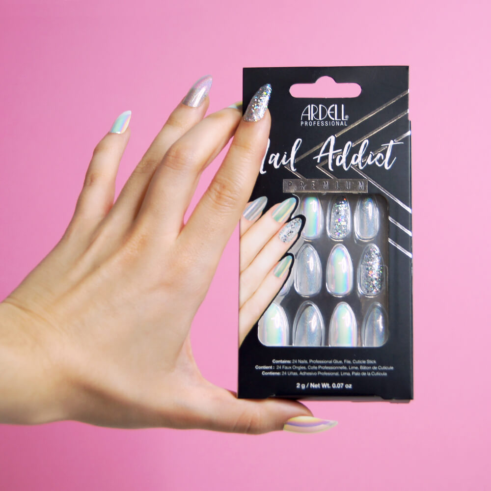 Ardell Nail Addict Holographic Glitter Faux-ongles prêt à poser Ardell avec accessoires