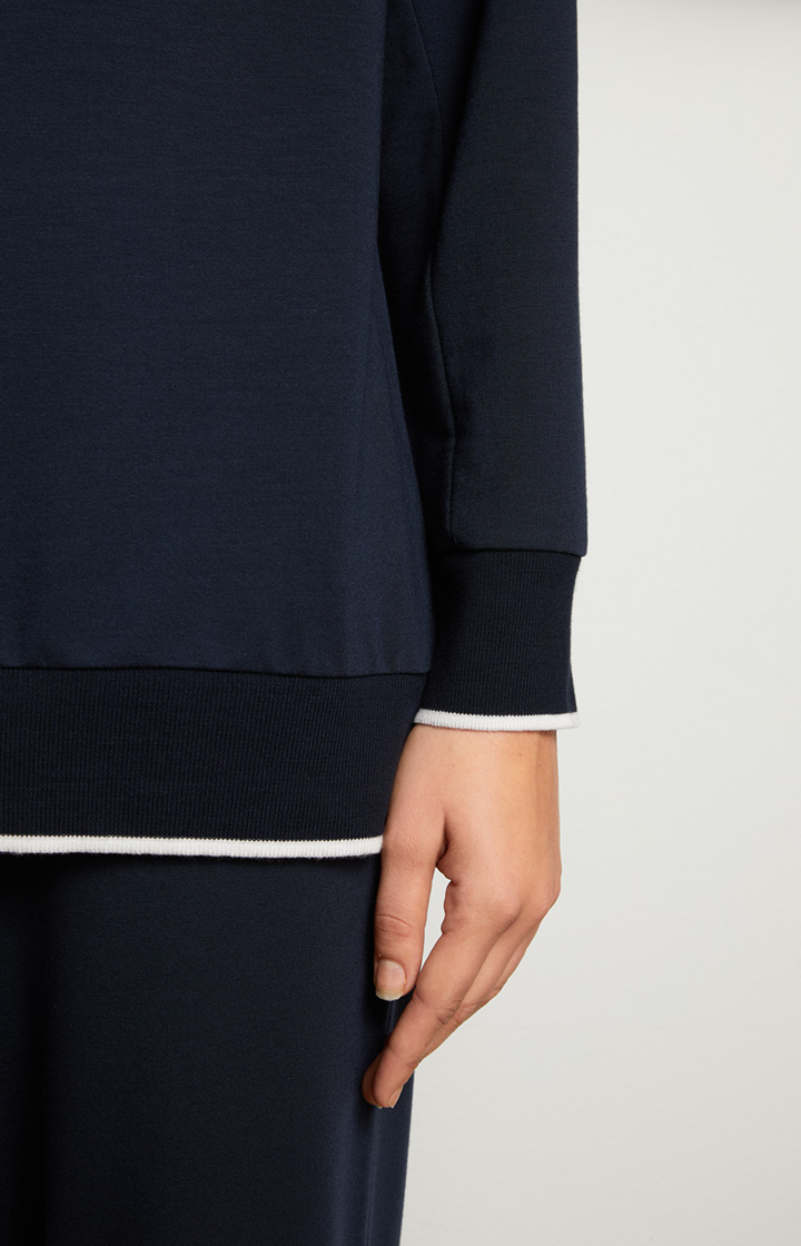 Loungewear Longsleeve in Midnight-Blau
