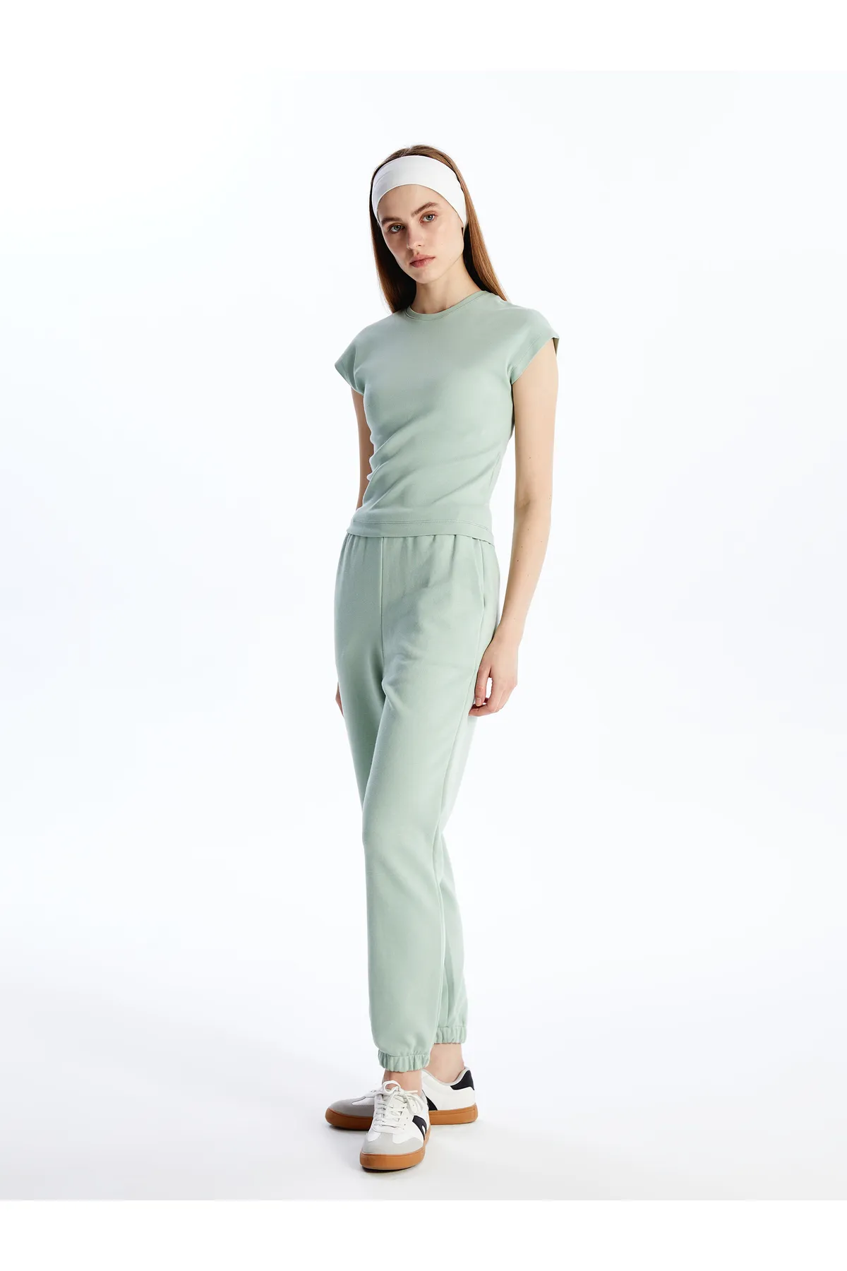 LC Waikiki  Einfarbige Jogger-Jogginghose für Damen mit elastischem Bund