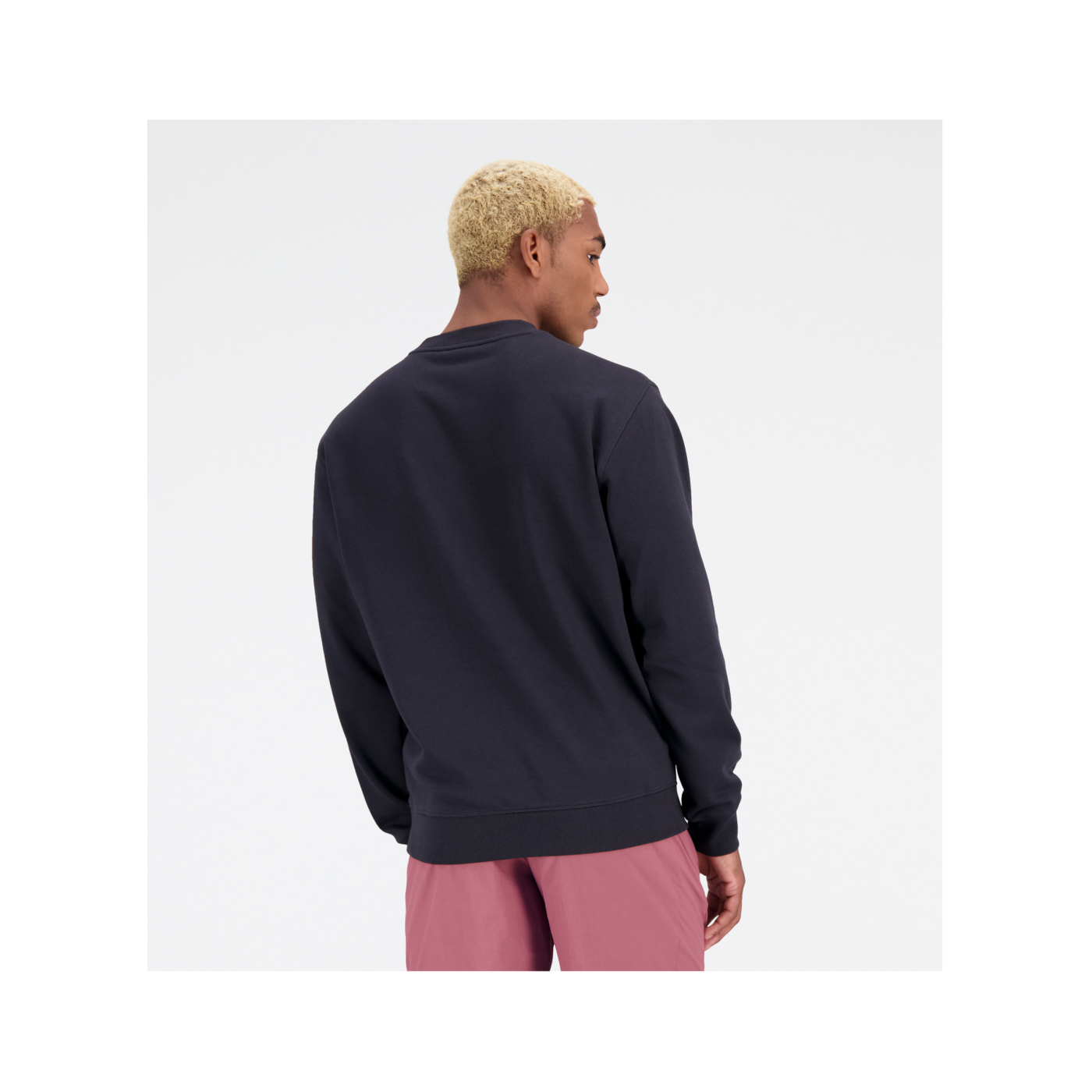 New Balance Essentials Logo Sweatshirt Schwarz FBK