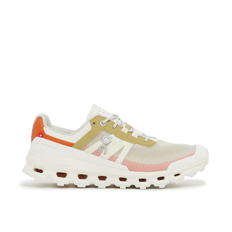 ON Wmns Cloudvista Exclusive ivory/bronze