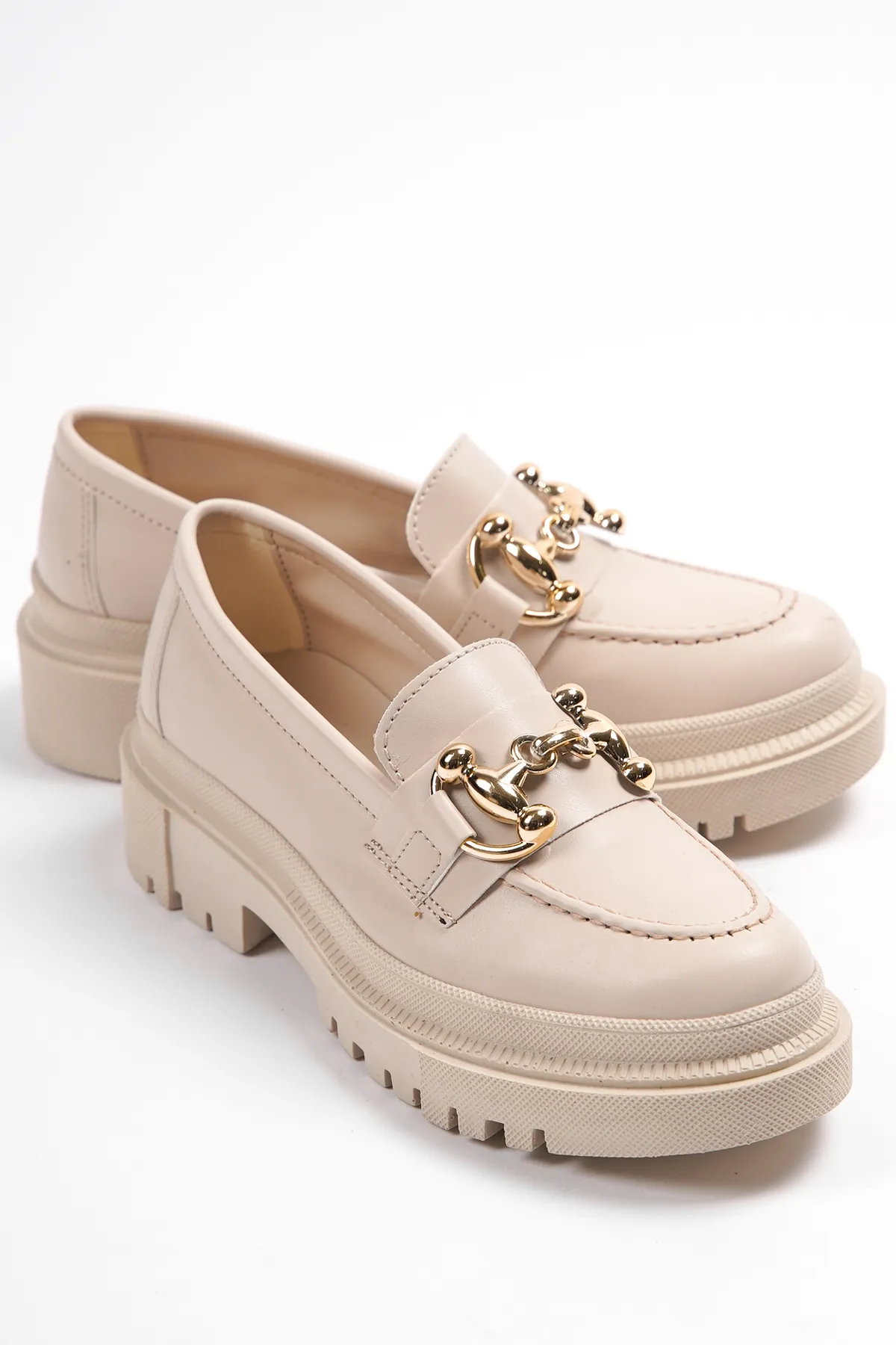 Capone Outfitters  Damen-Loafer mit ovaler Zehenpartie und Metallschnalle mit Trak-Sohle